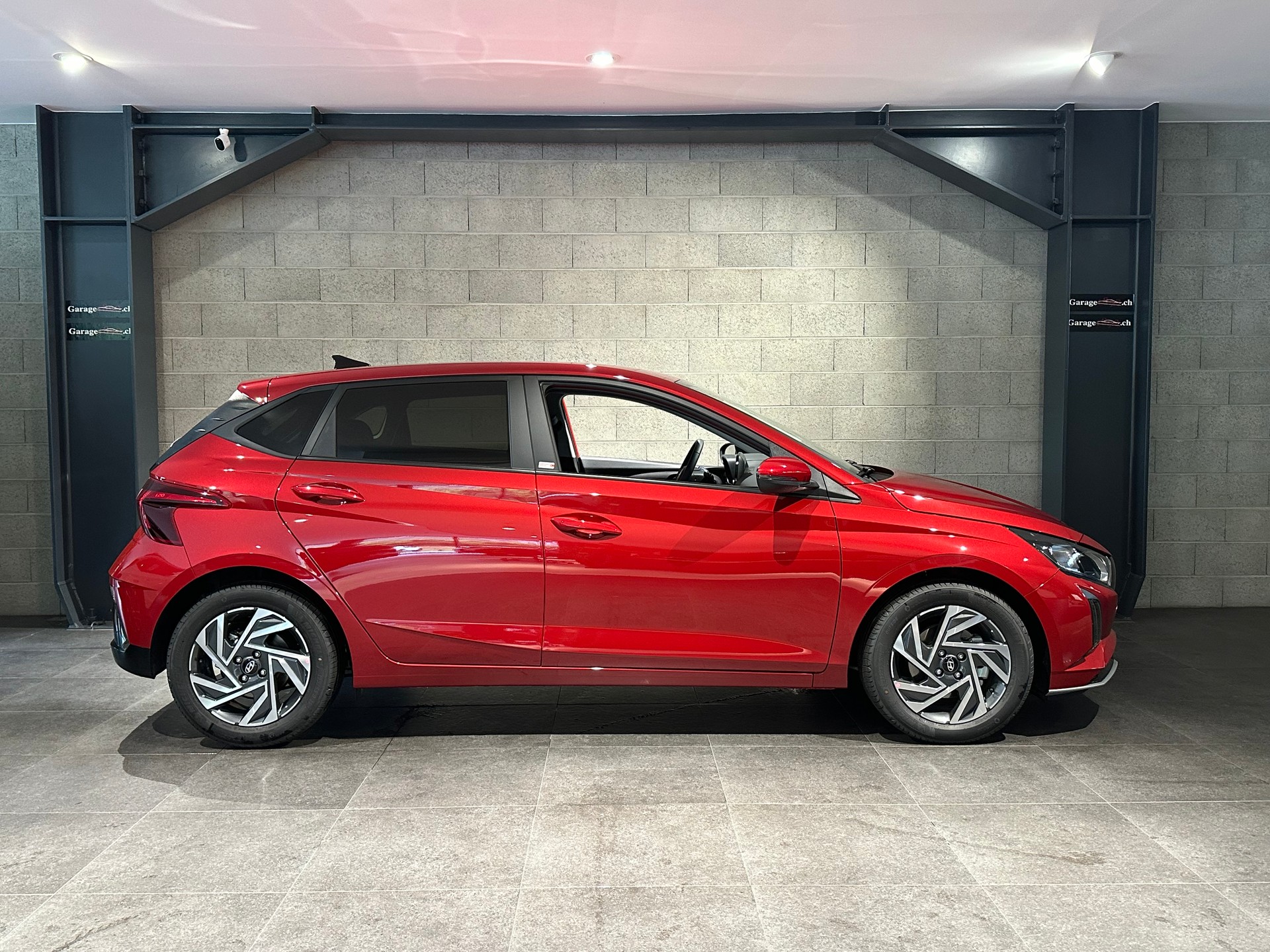 HYUNDAI i20 1.0 T-GDi Amplia DCT-image-3