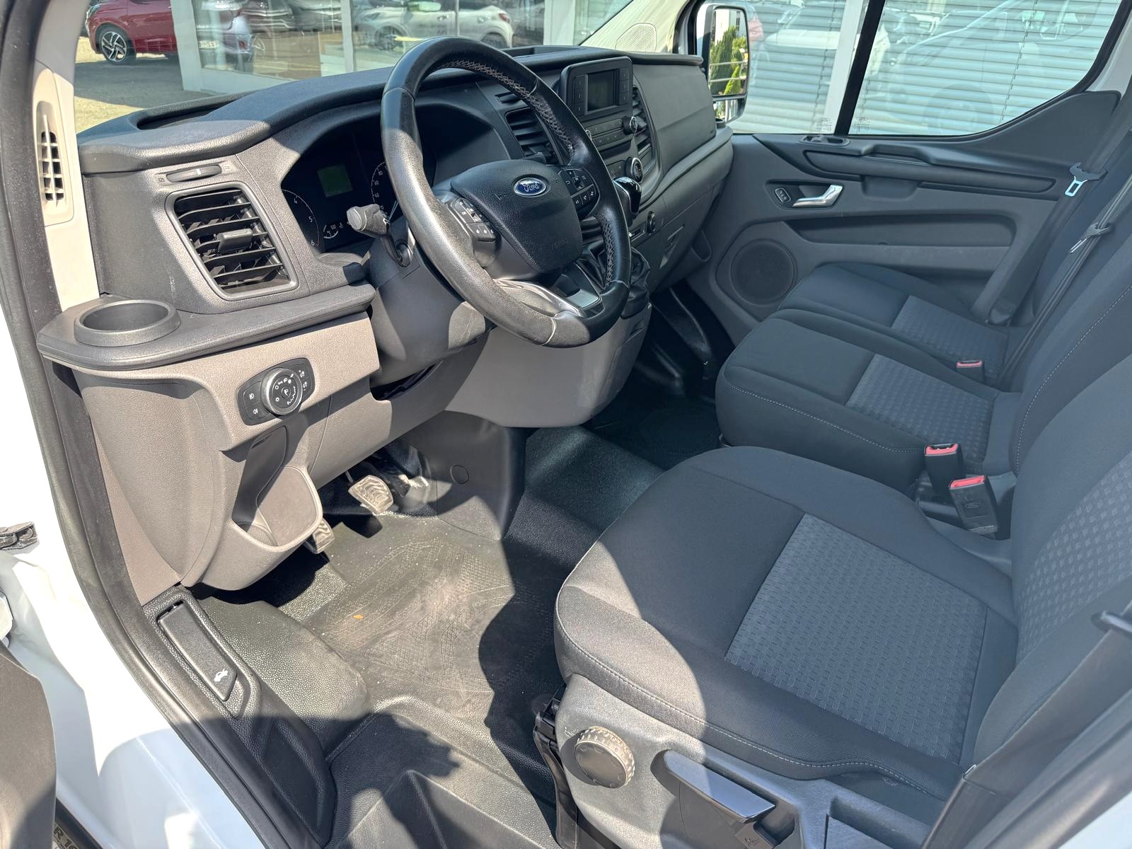 FORD Transit Cust 320 L1 Trend-image-1