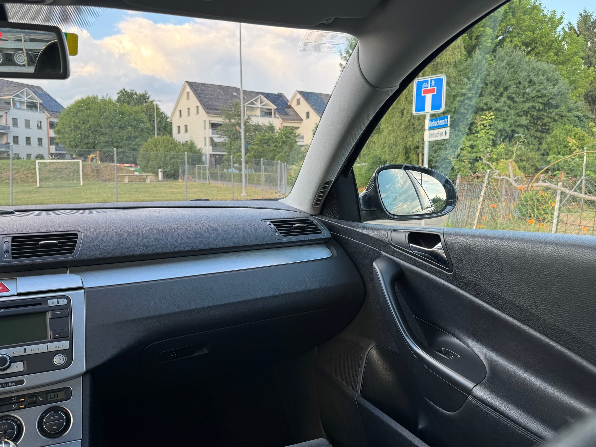 VW Passat Variant 2.0 TDI Trendline-image-10
