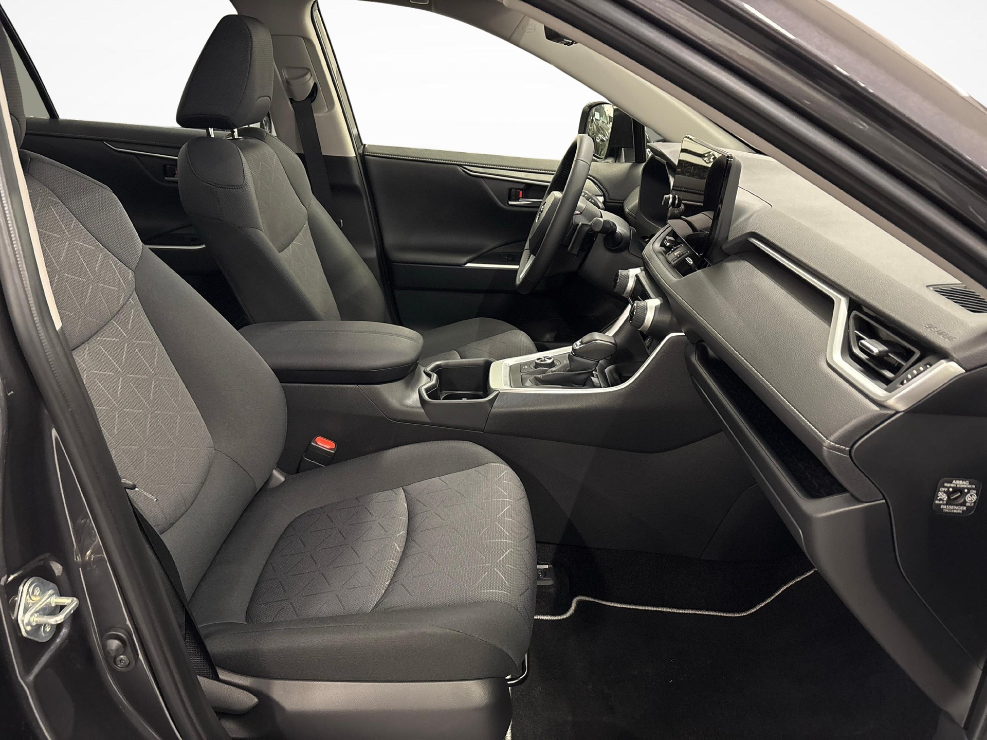 TOYOTA RAV4 2.5 HEV Trend-image-11