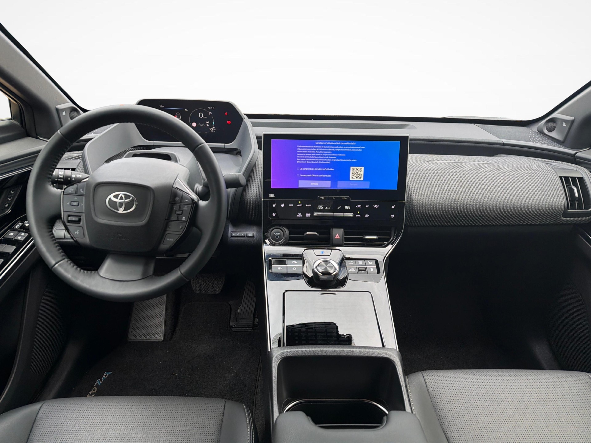 TOYOTA bZ4X Premium AWD-image-8
