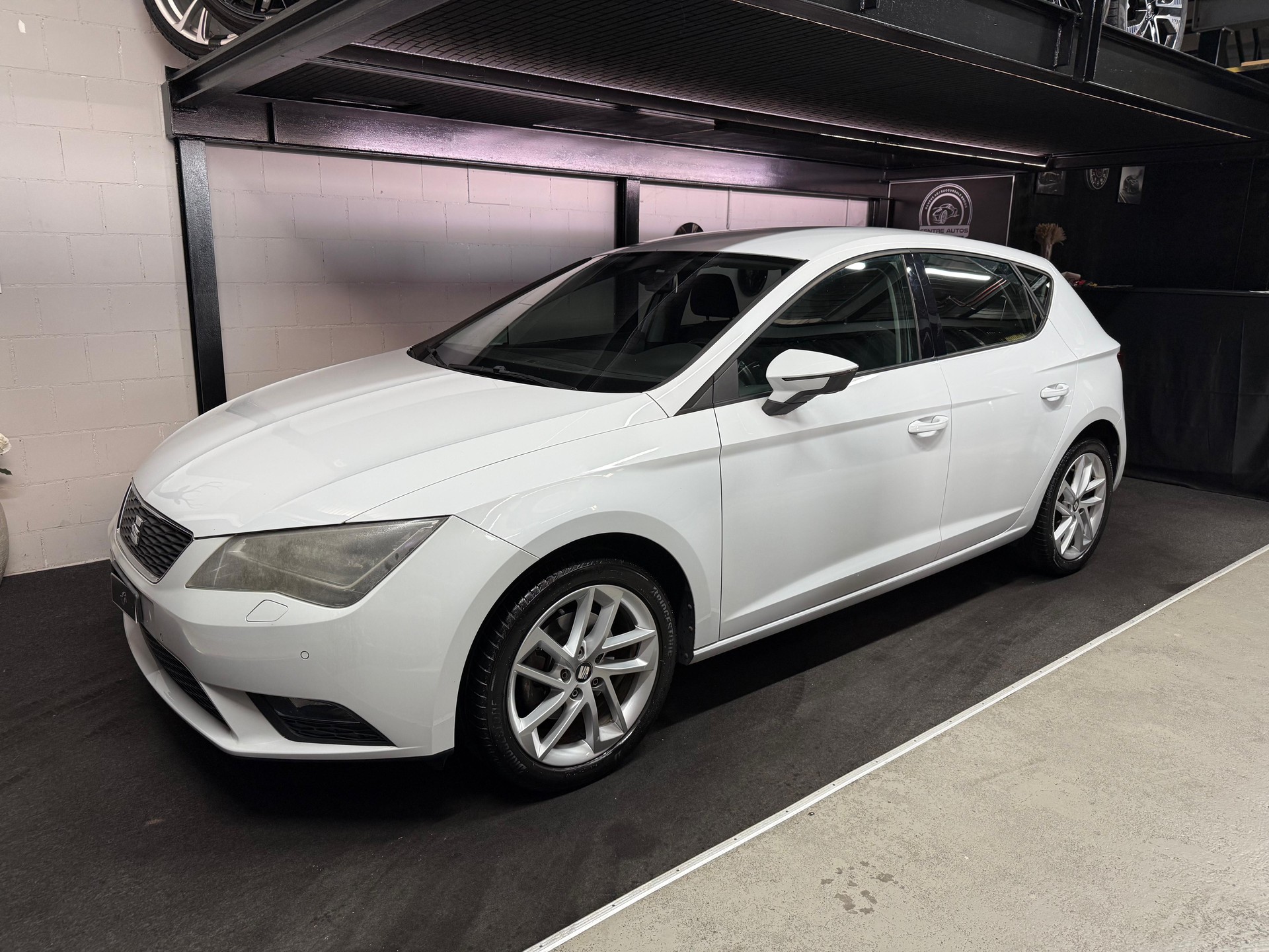 SEAT Leon 1.4 TSI FR-image-0