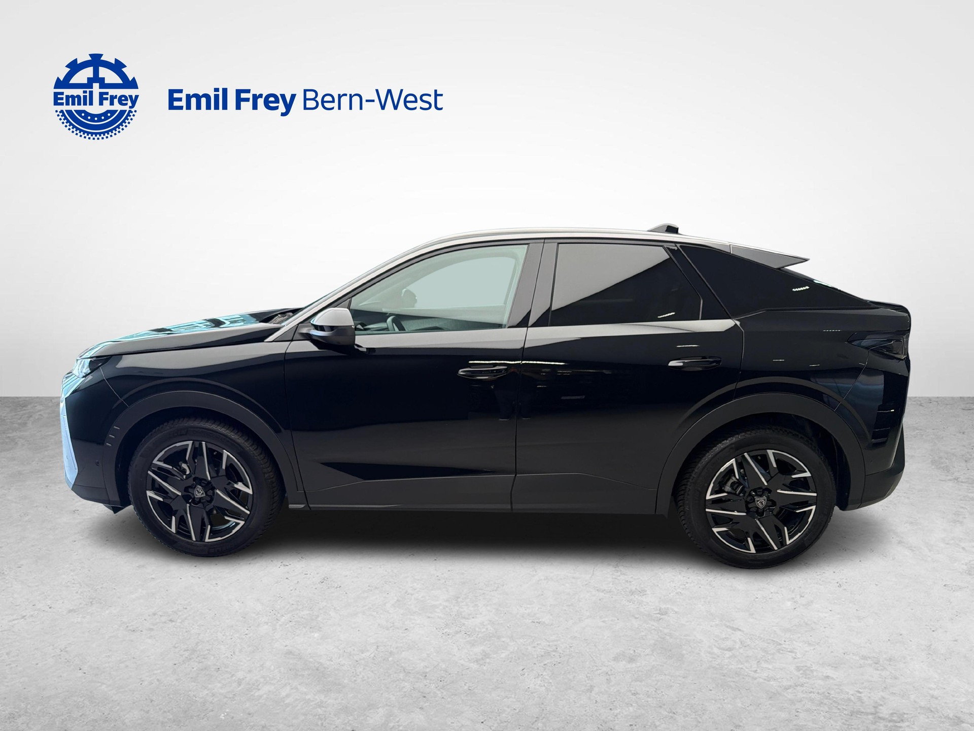 PEUGEOT 3008 1.2 Hybrid Allure-image-1