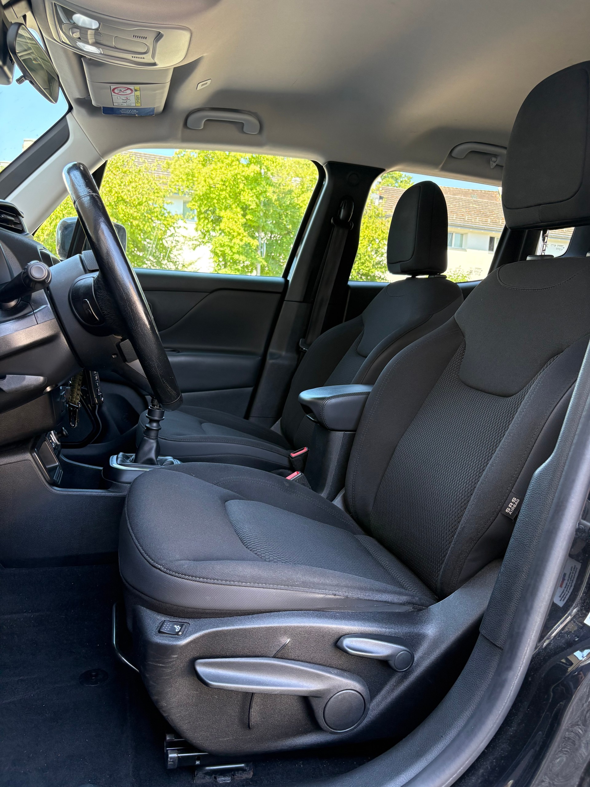 JEEP Renegade 1.0 Turbo Night Eagle-image-5