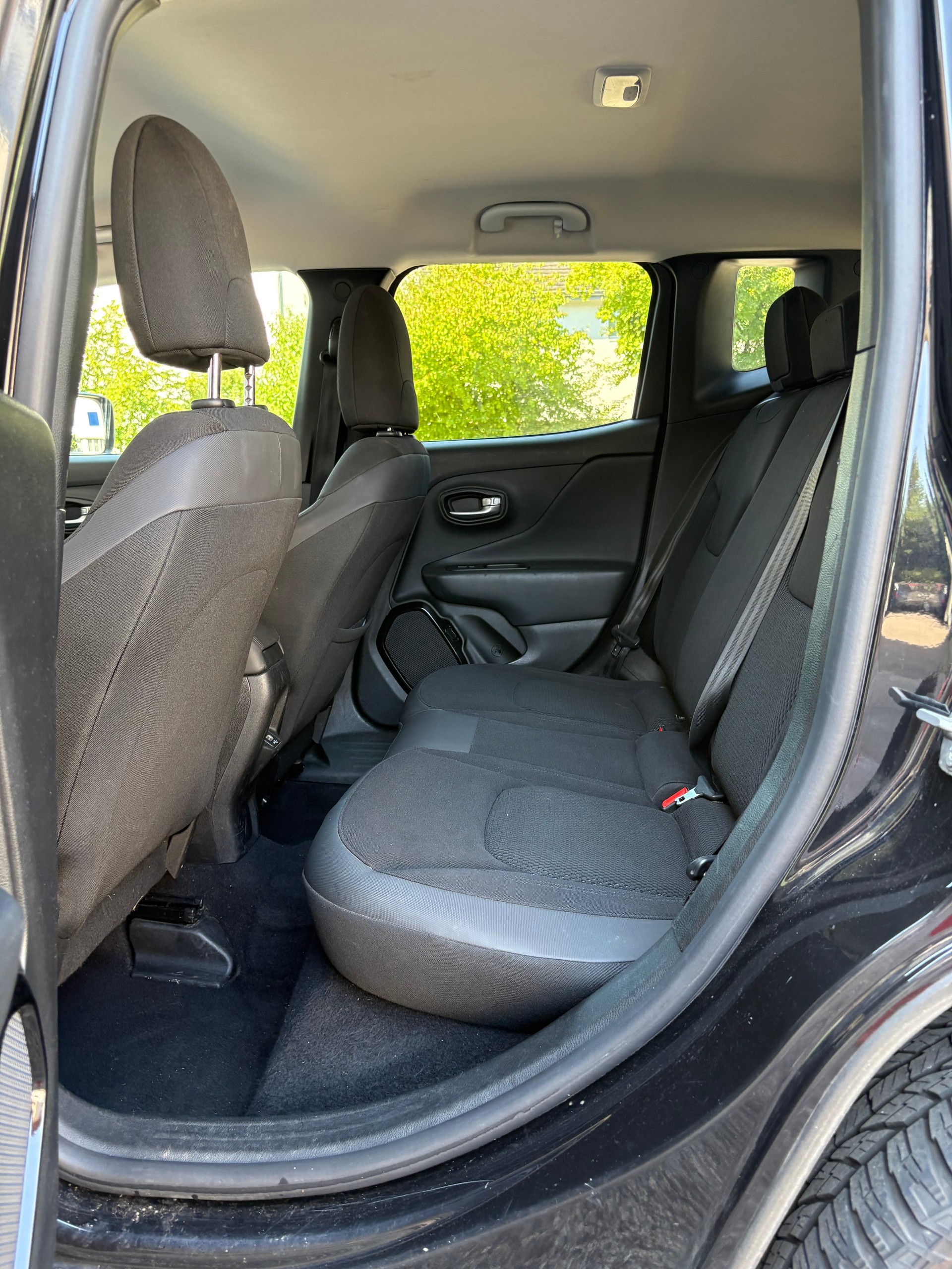 JEEP Renegade 1.0 Turbo Night Eagle-image-6