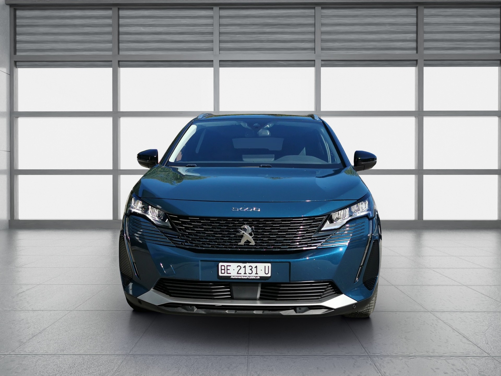 PEUGEOT 3008 1.2 PureTech Allure Pack EAT8-image-4