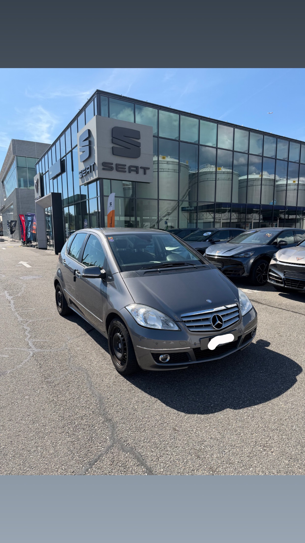MERCEDES-BENZ A 180 Avantgarde-image-0