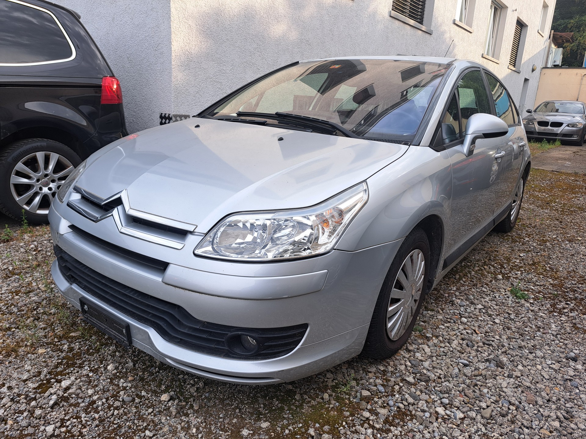 CITROEN C4 Berline 2.0i 16V VTR Automatic-image-0