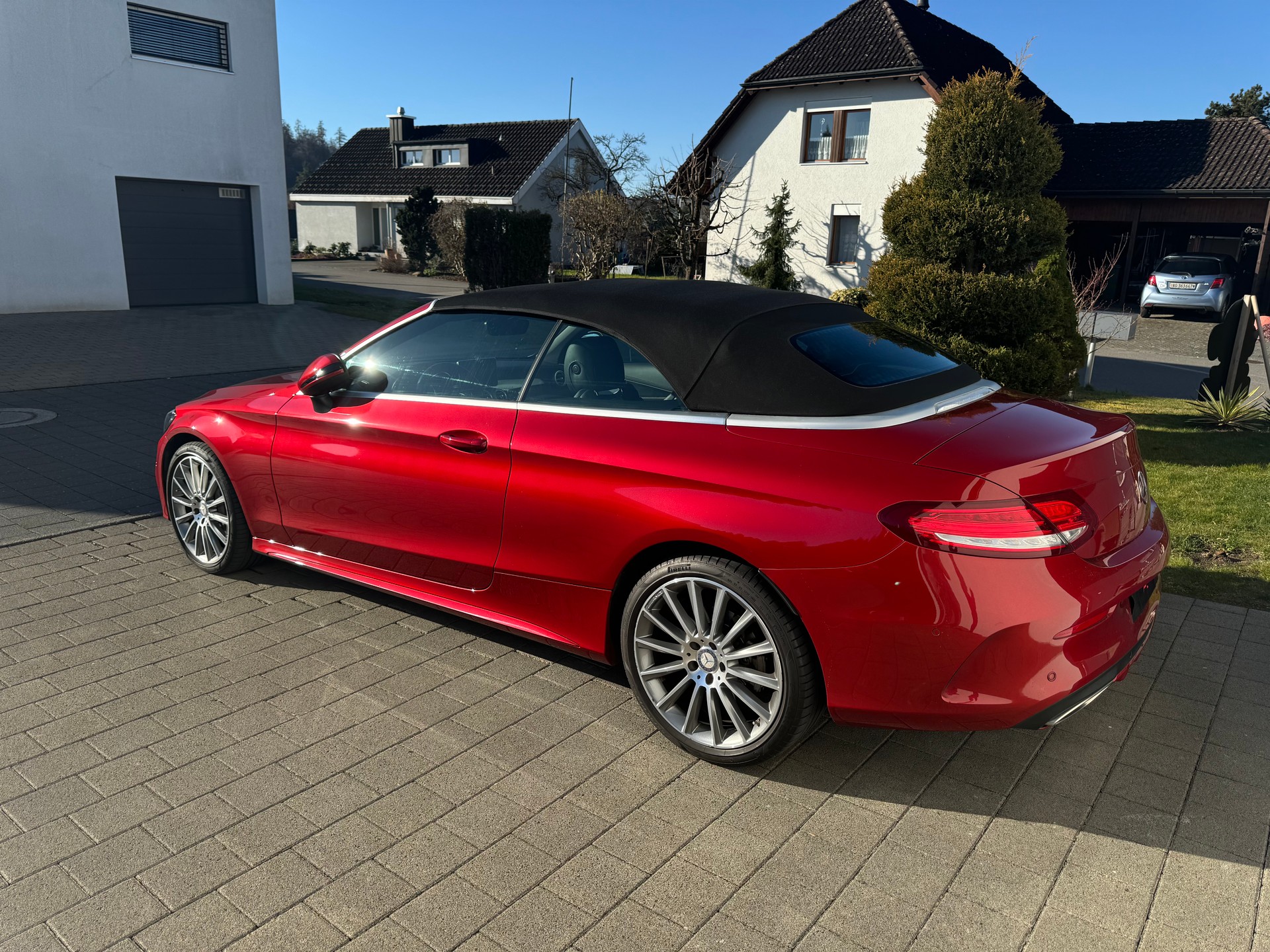 MERCEDES-BENZ C 200 AMG Line 4matic-image-1