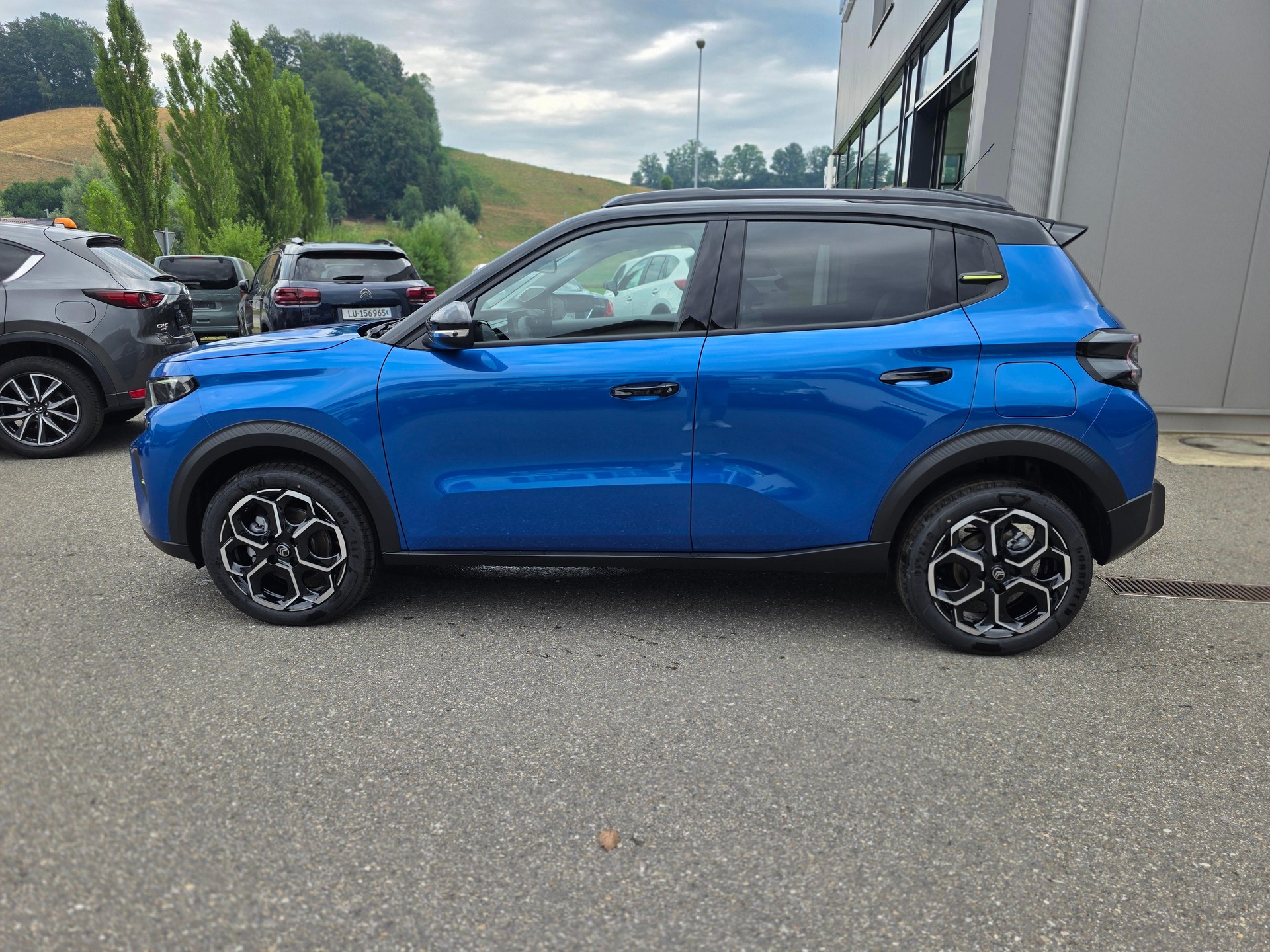 CITROEN C3 1.2 Hybrid Edition Tricolore-image-1