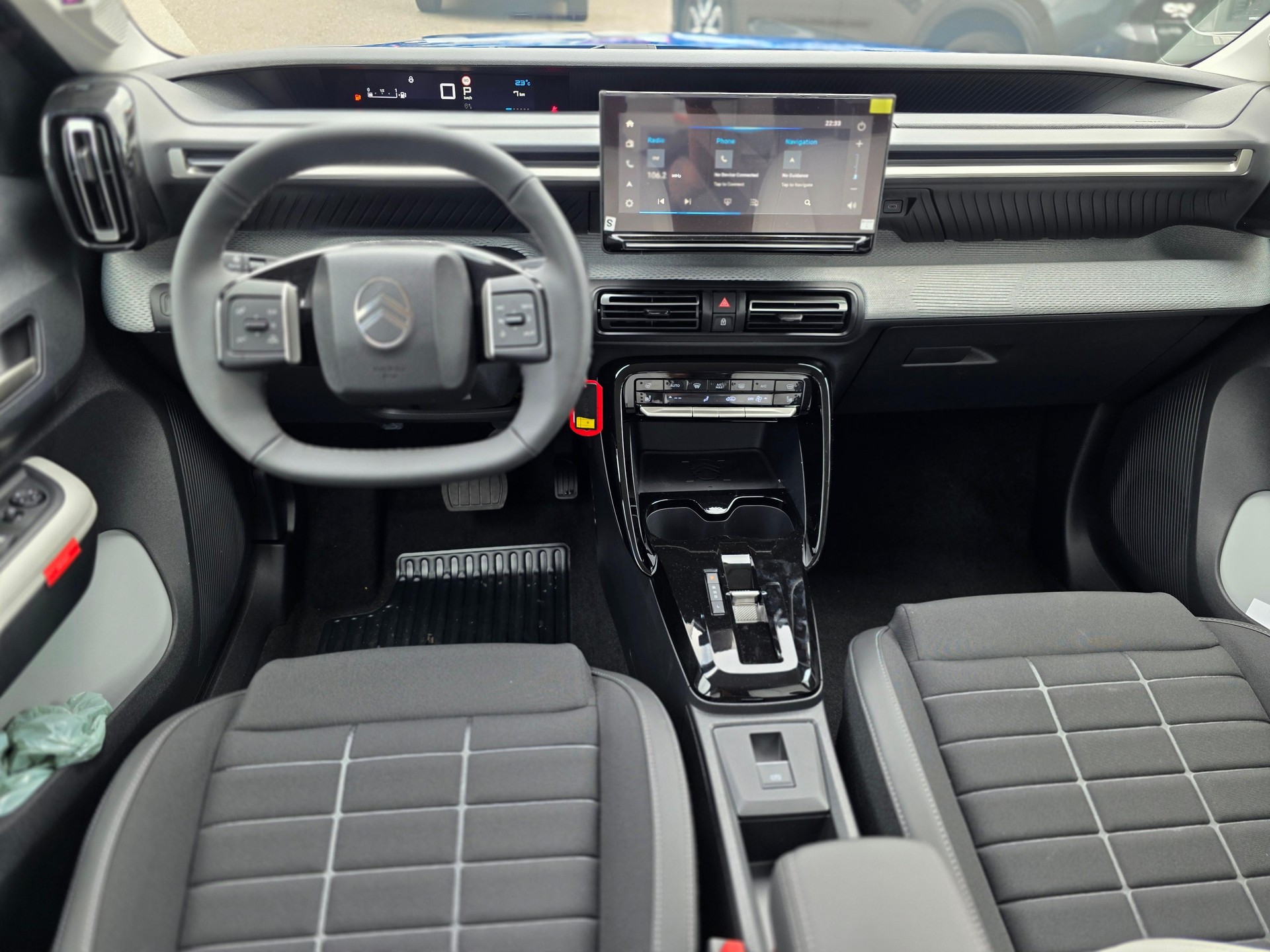CITROEN C3 1.2 Hybrid Edition Tricolore-image-10