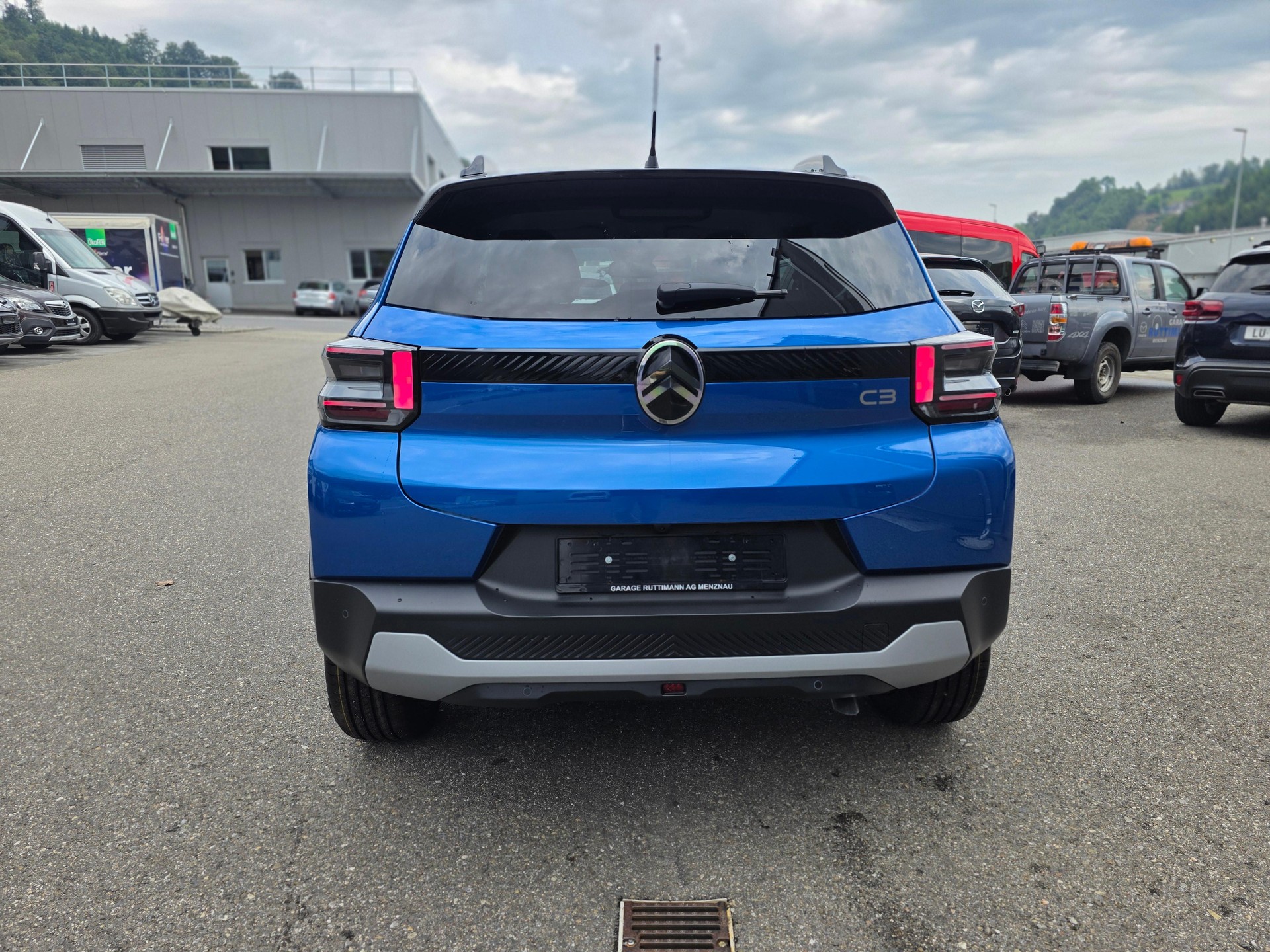 CITROEN C3 1.2 Hybrid Edition Tricolore-image-3