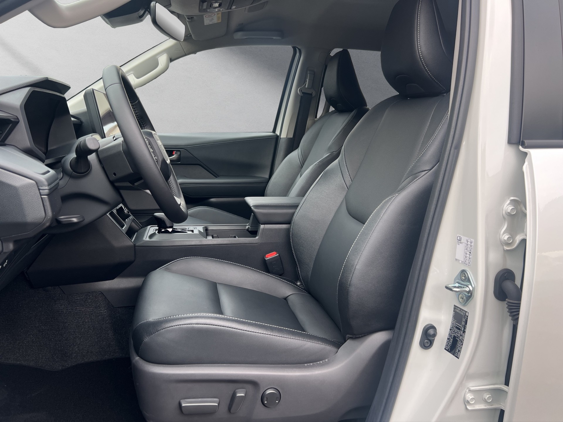TOYOTA Hilux Double Cab.-Pick-up 59KWh Style-image-8