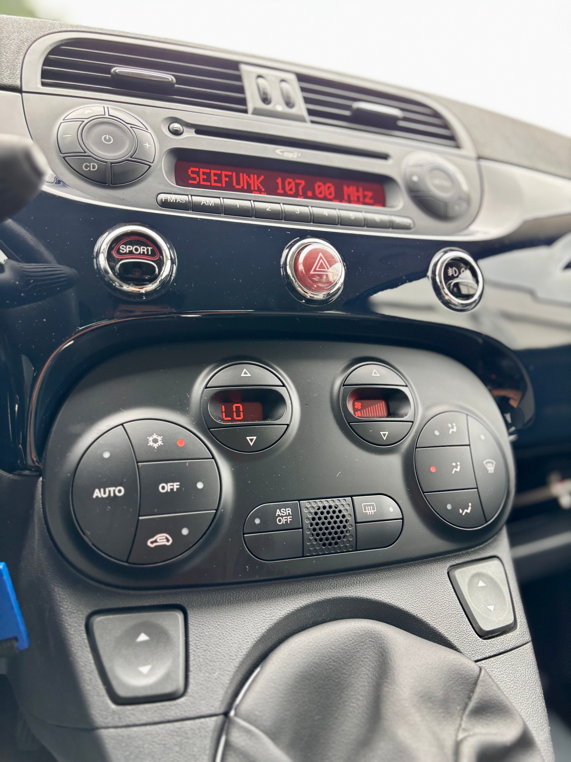 FIAT 500 1.4 16V Sport-image-9