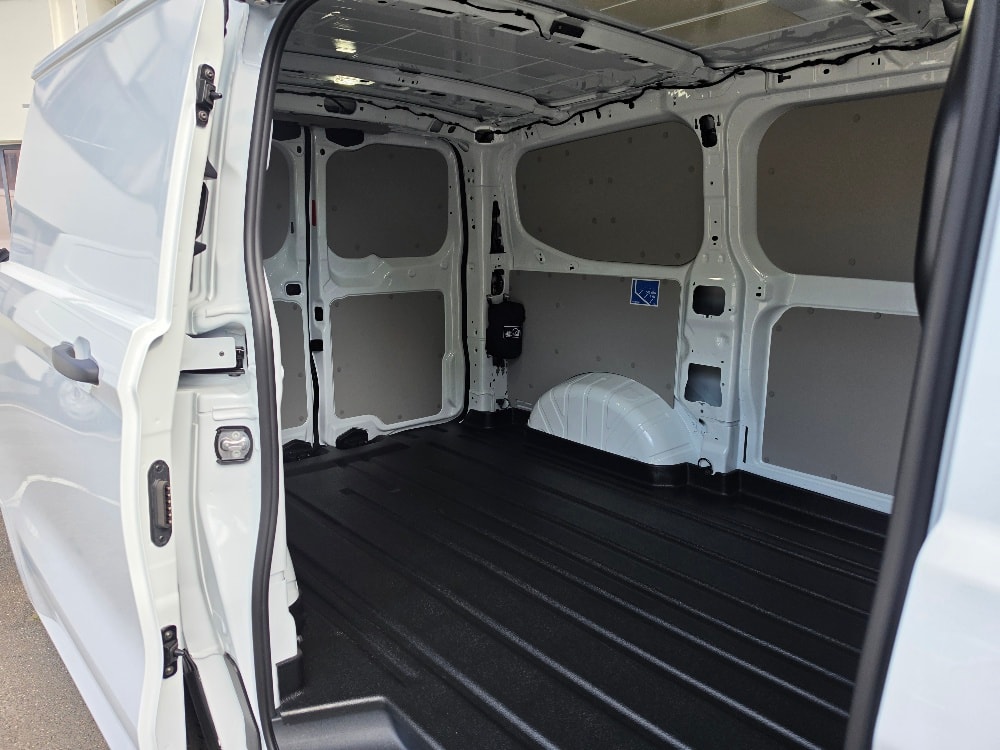 FORD Transit Custom Van PHEV 320 L1H1 Trend Automat-image-8