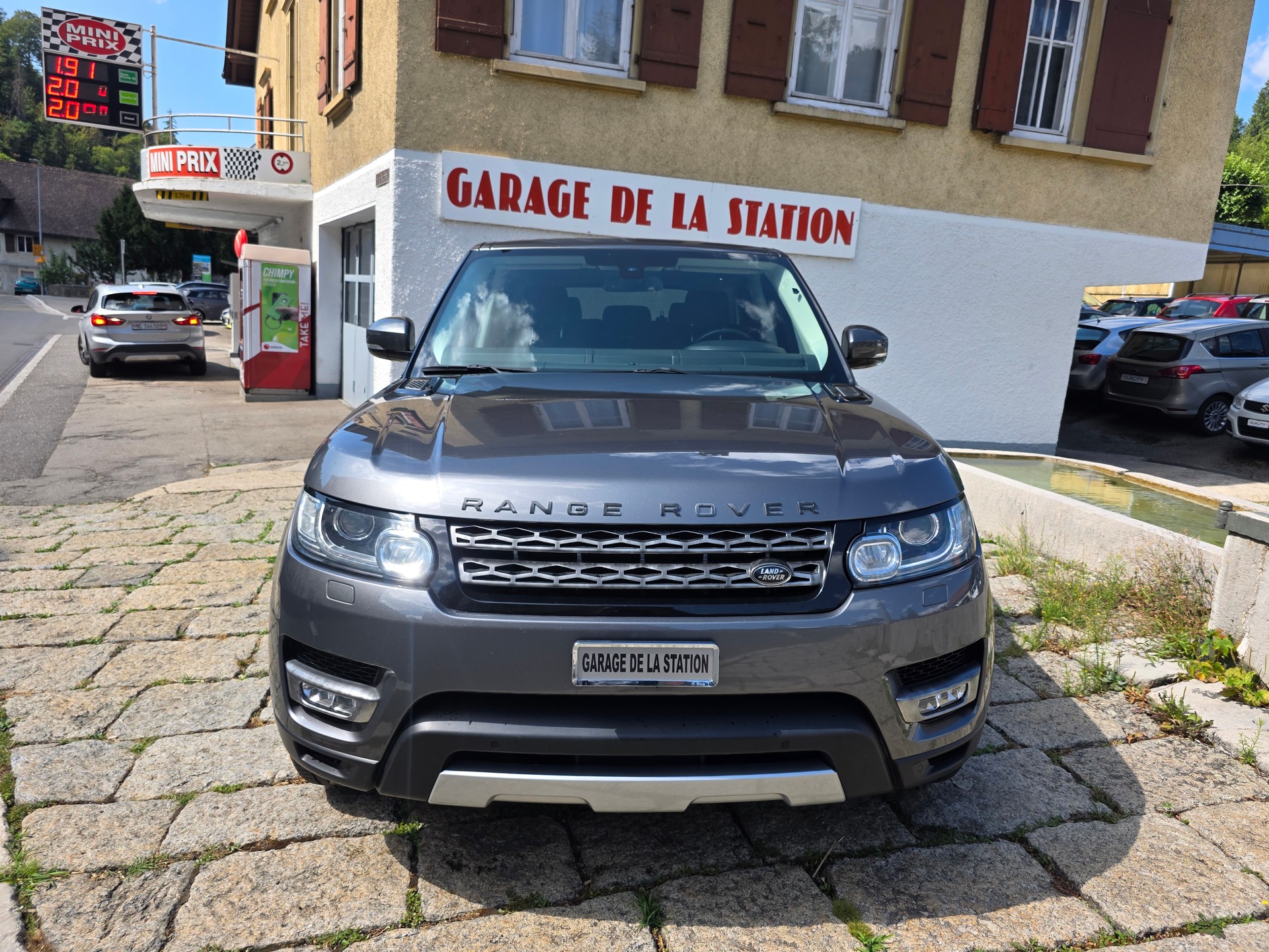 LAND ROVER Range Rover Sport 3.0 SDV6 HSE Automatic-image-1
