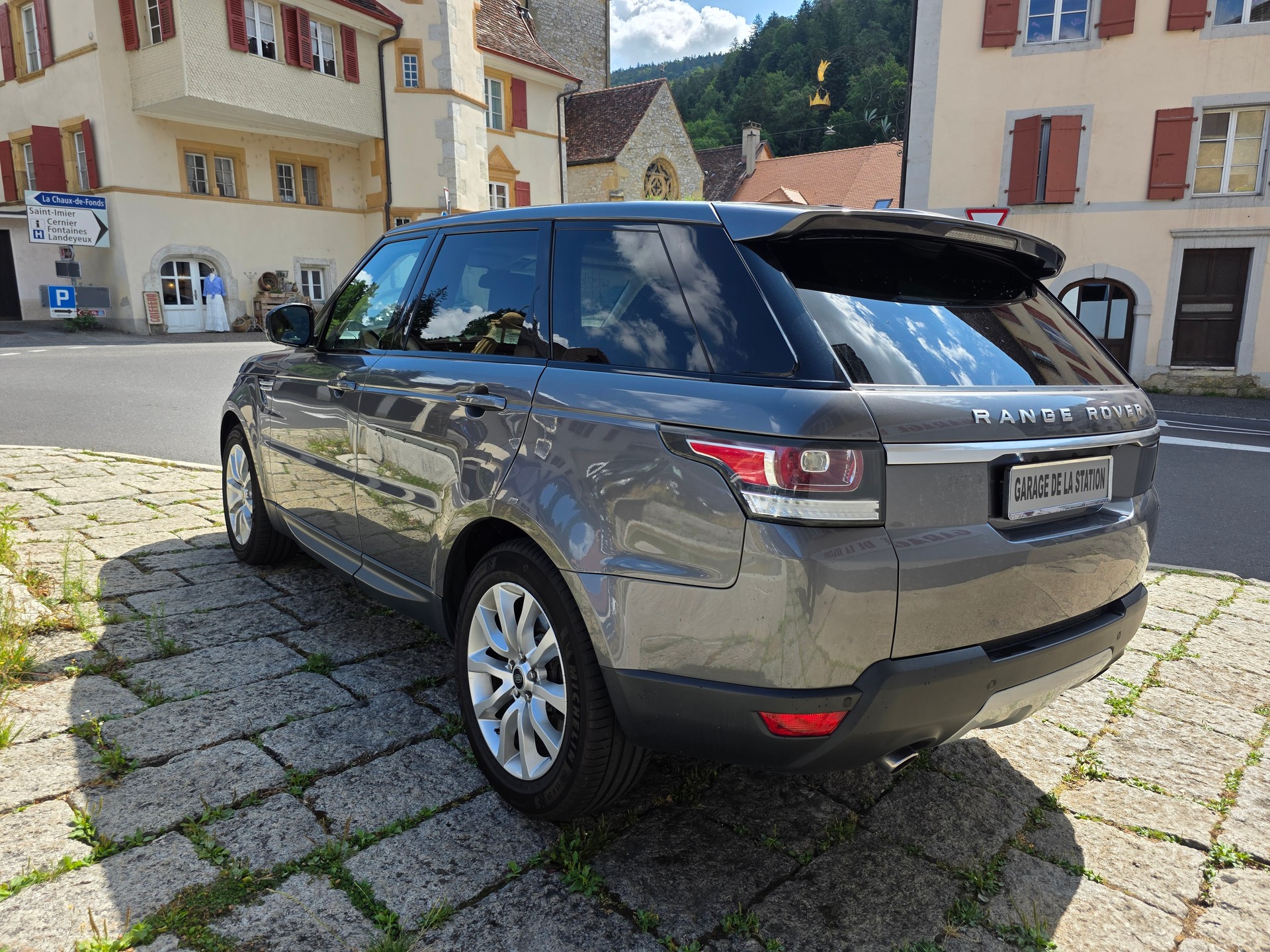 LAND ROVER Range Rover Sport 3.0 SDV6 HSE Automatic-image-5