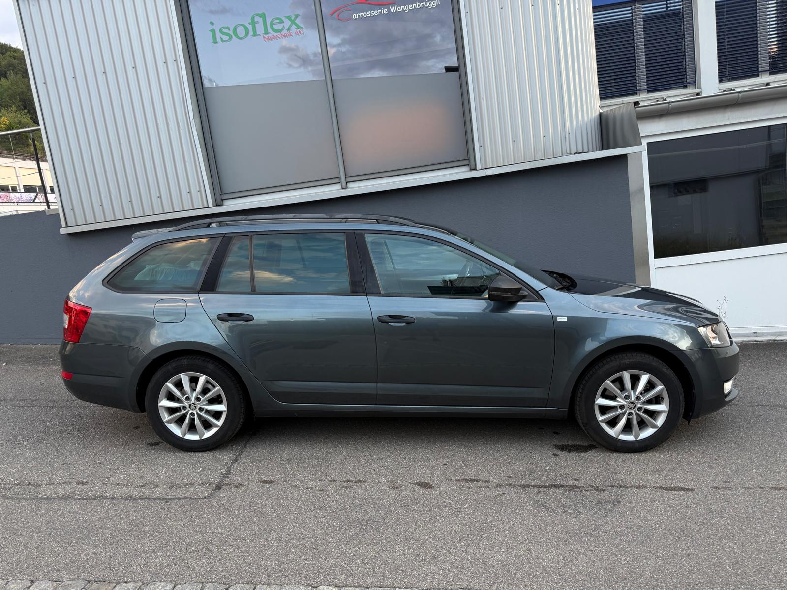 SKODA Octavia Combi 1.4 TSI Active-image-2