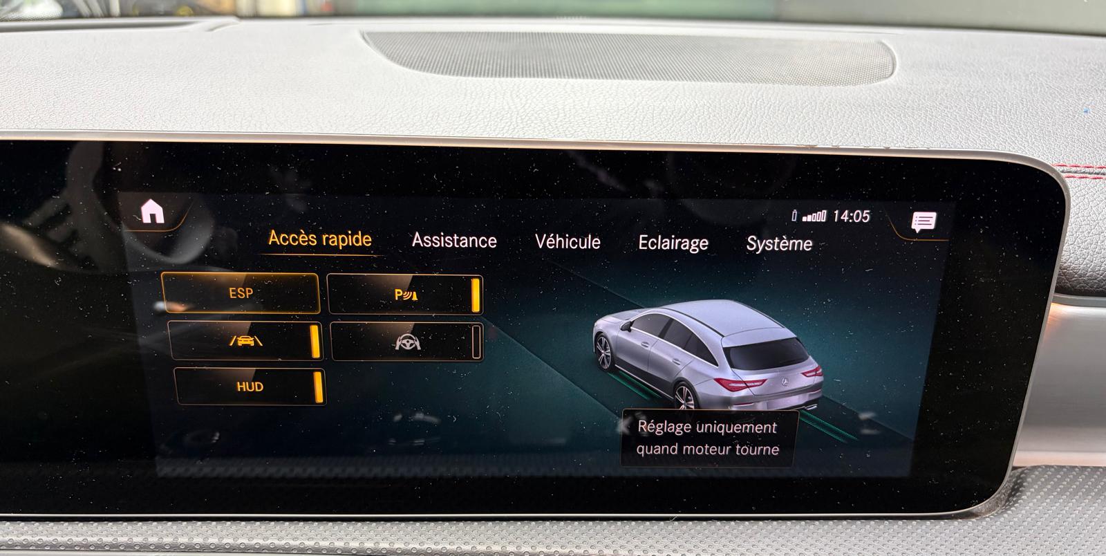 MERCEDES-BENZ CLA Shooting Brake 250 4Matic 7G-DCT AMG Line-image-25