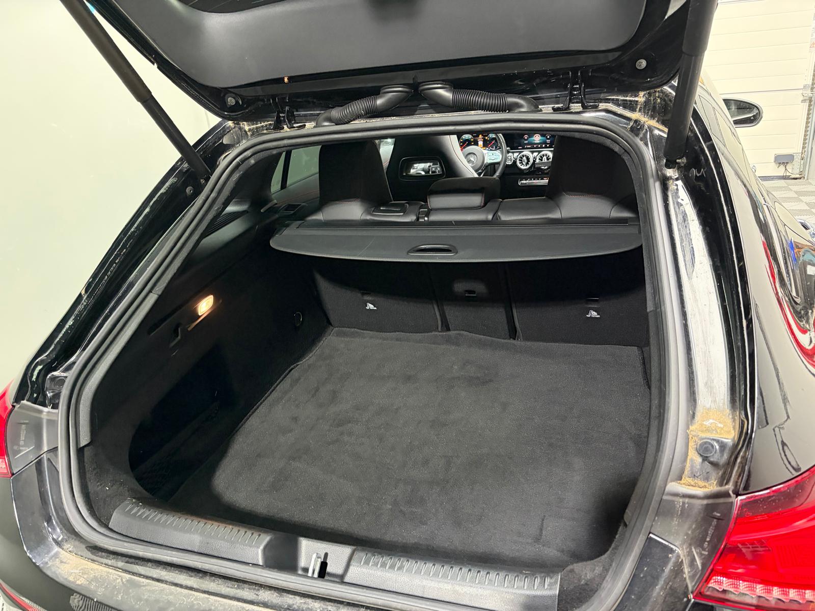 MERCEDES-BENZ CLA Shooting Brake 250 4Matic 7G-DCT AMG Line-image-26