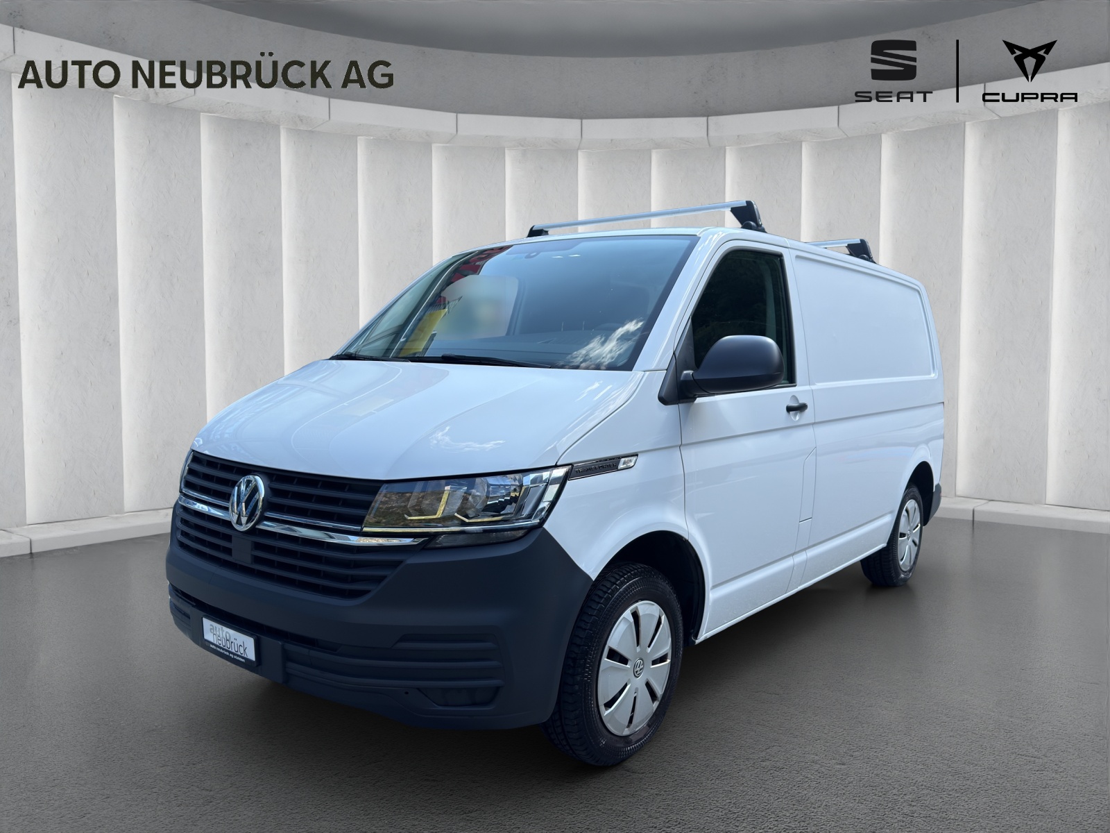 VW T6.1 2.0 TDI Entry-image-0