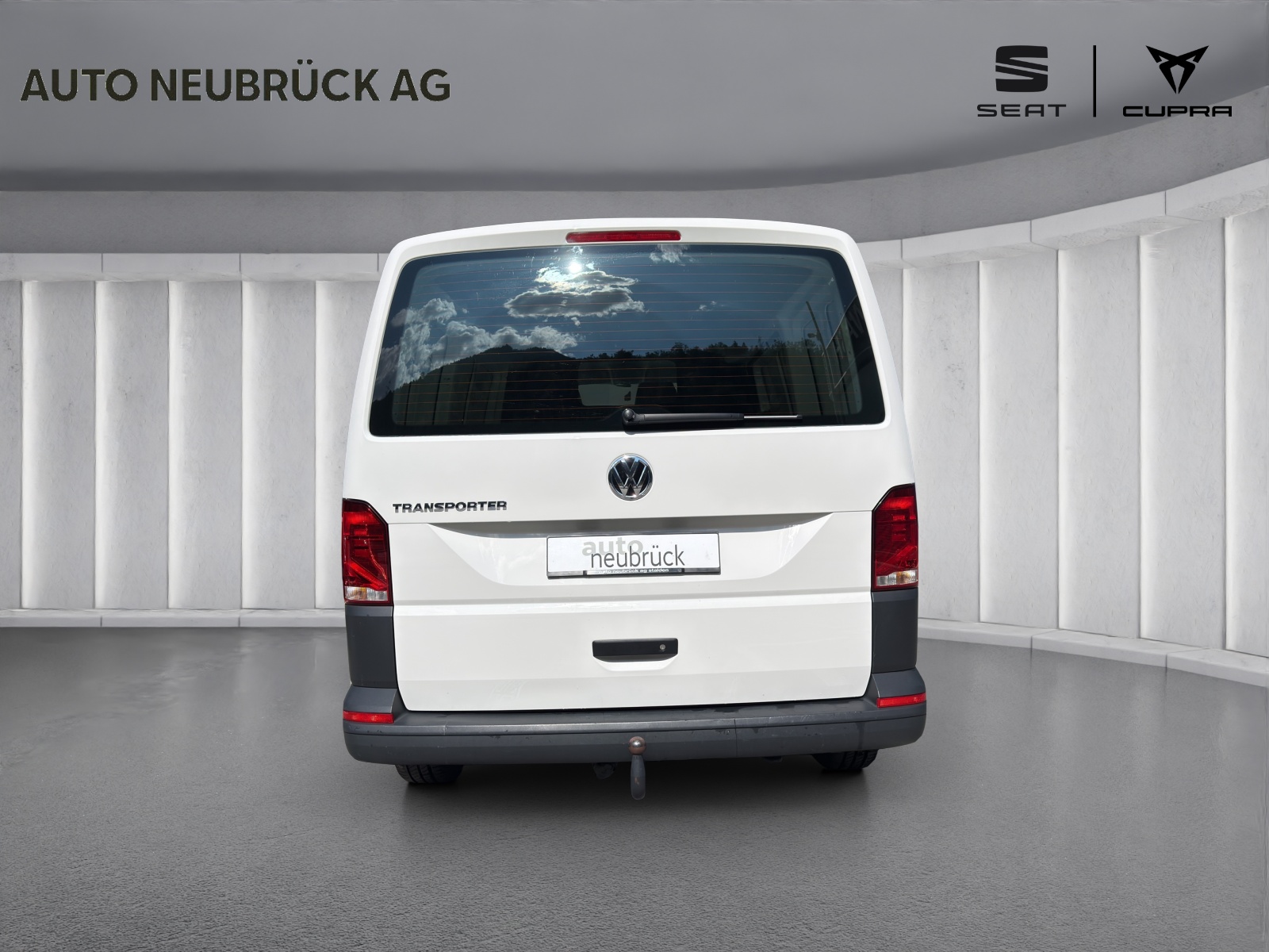 VW T6.1 2.0 TDI Entry-image-2