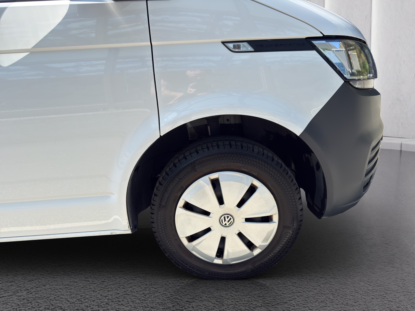 VW T6.1 2.0 TDI Entry-image-10