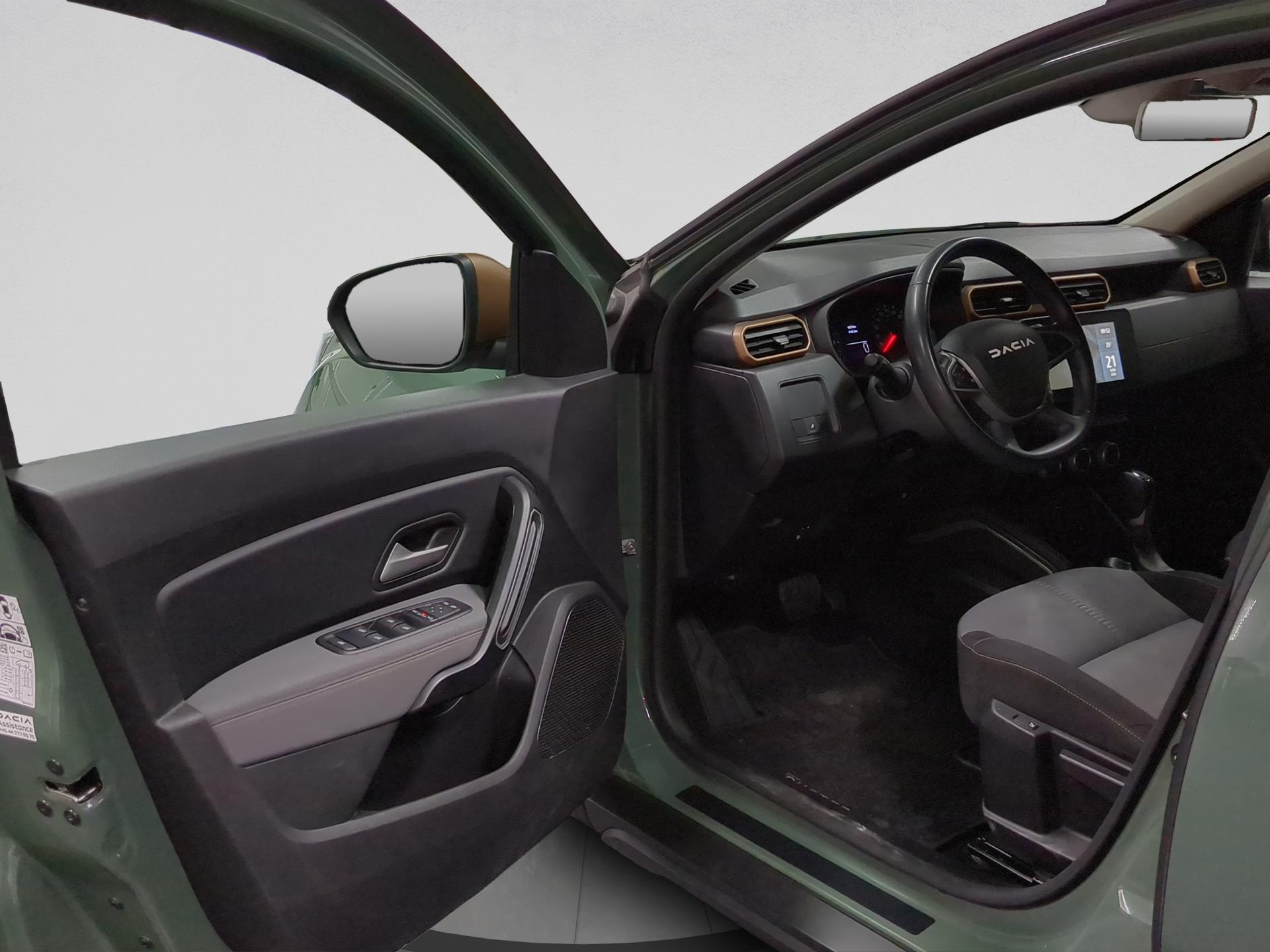 DACIA Duster TCe 150 Extreme EDC 4x2-image-22