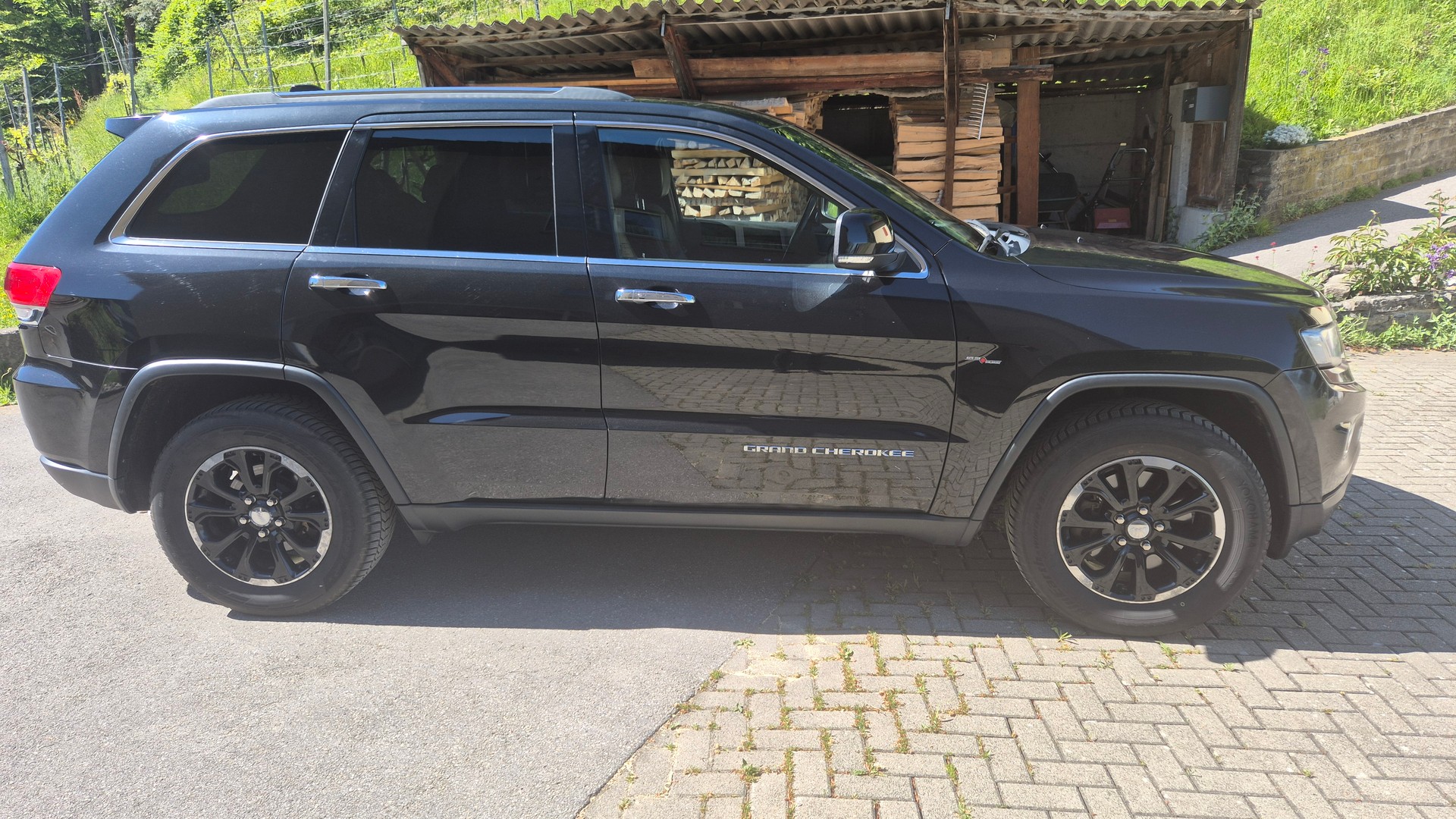 JEEP 3.0 CRD 250 Limited-image-1