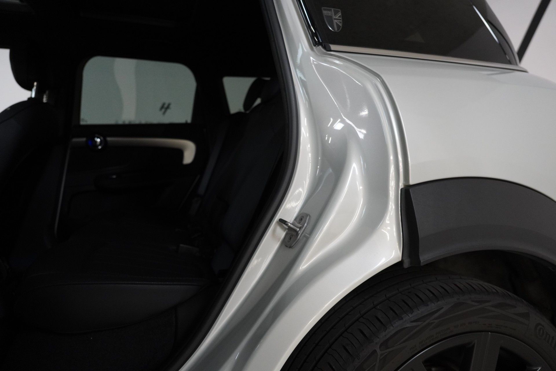 MINI Countryman Cooper SE ALL4 PHEV Steptronic-image-13