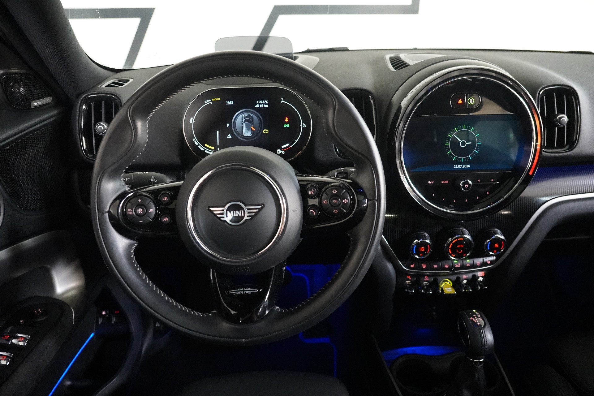 MINI Countryman Cooper SE ALL4 PHEV Steptronic-image-22
