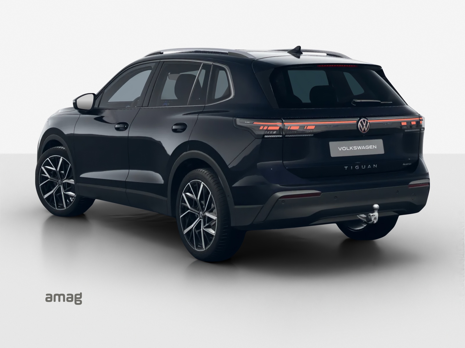 VW Tiguan 2.0 TSI DSG Life 4Motion-image-2