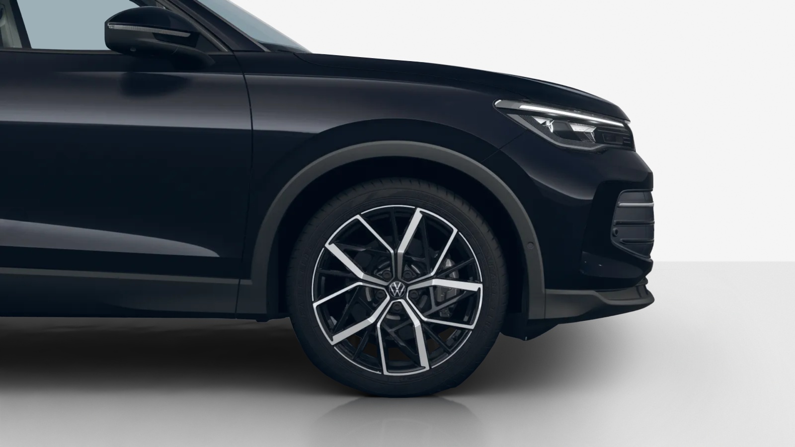 VW Tiguan 2.0 TSI DSG Life 4Motion-image-3