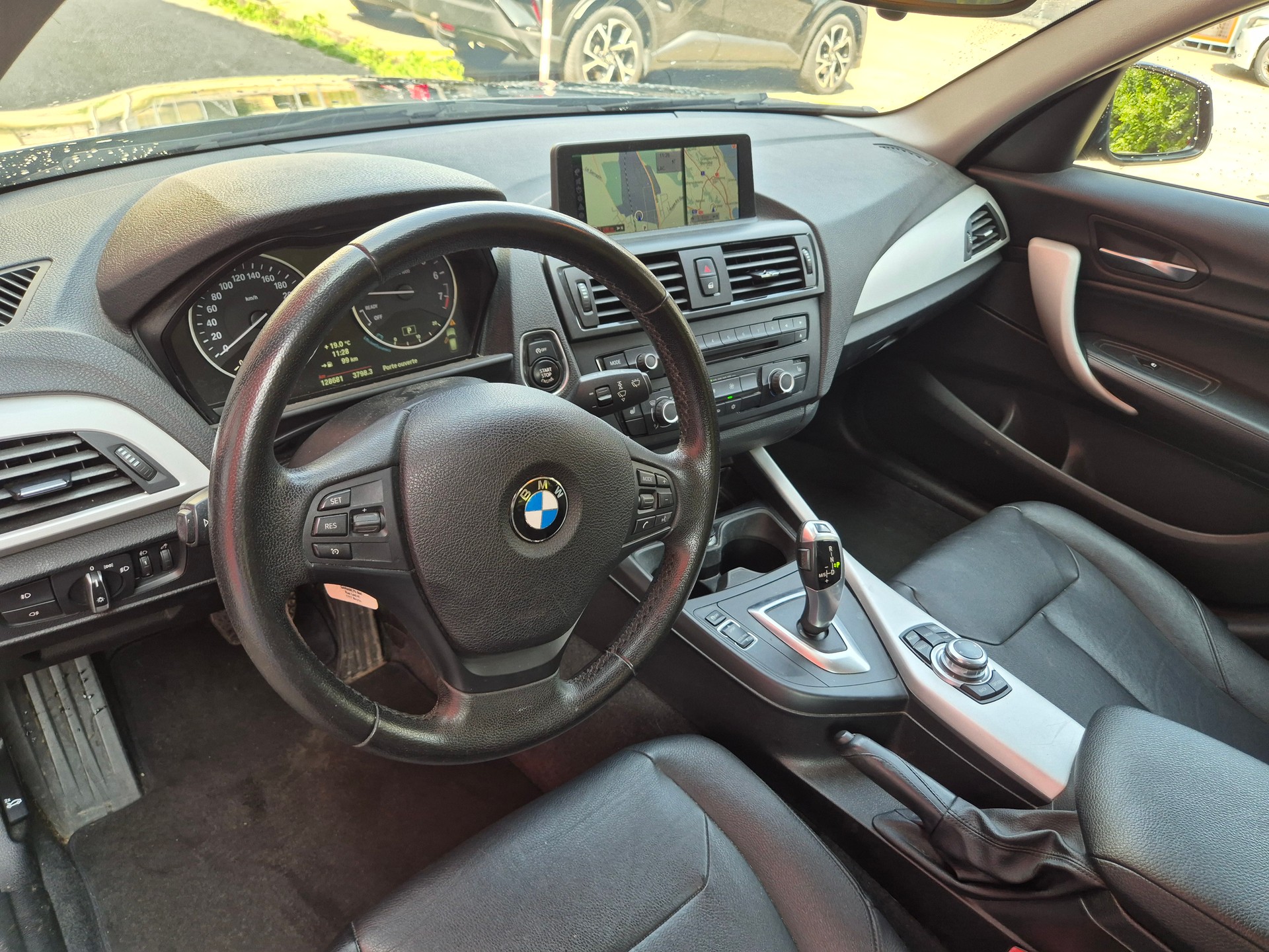 BMW 116i Steptronic-image-3