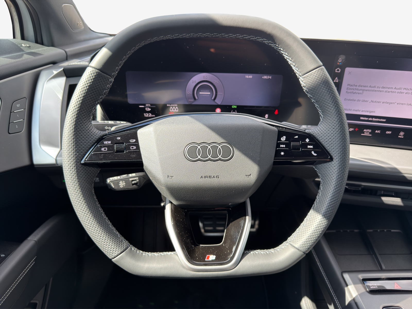 AUDI Q4 Sportback e-tron quattro performance Swiss Ski-image-9