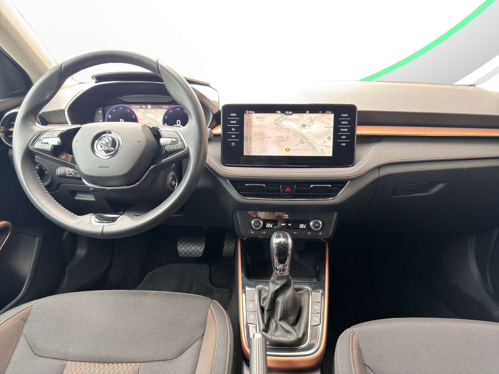 SKODA Fabia 1.0 TSI First Edition DSG-image-9