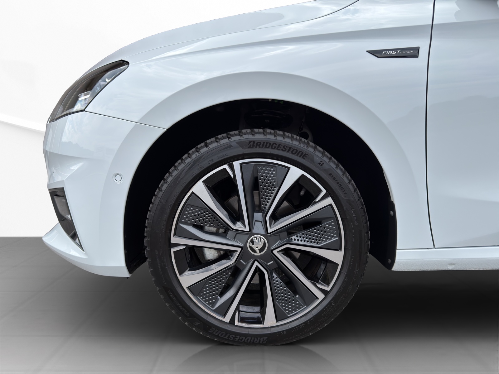 SKODA Fabia 1.0 TSI First Edition DSG-image-15