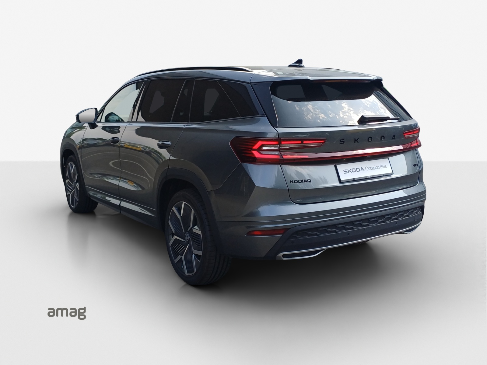 SKODA Kodiaq 2.0 TDI Sportline 4x4-image-2