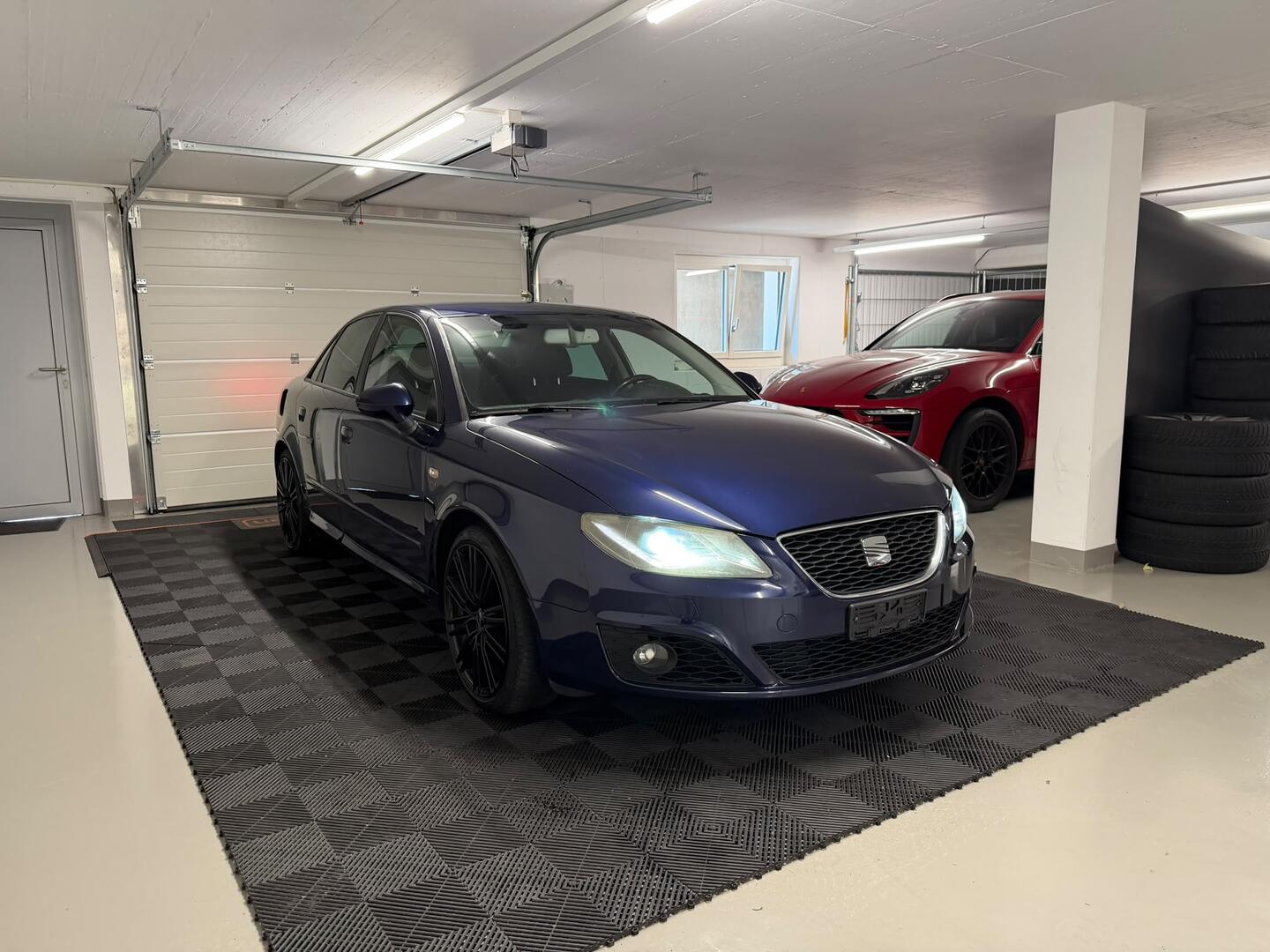SEAT Exeo 2.0 TSI Sport-image-1