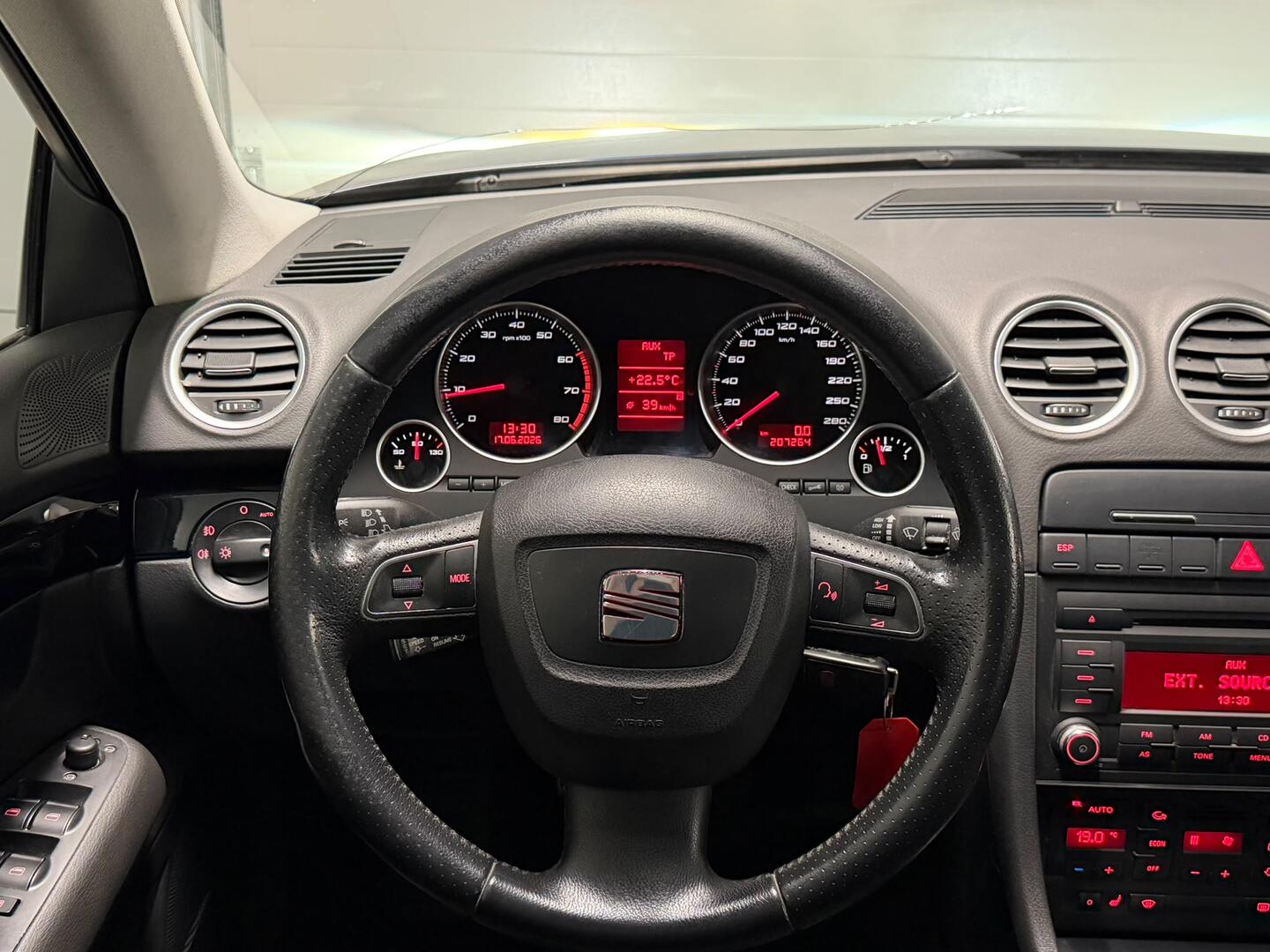 SEAT Exeo 2.0 TSI Sport-image-6