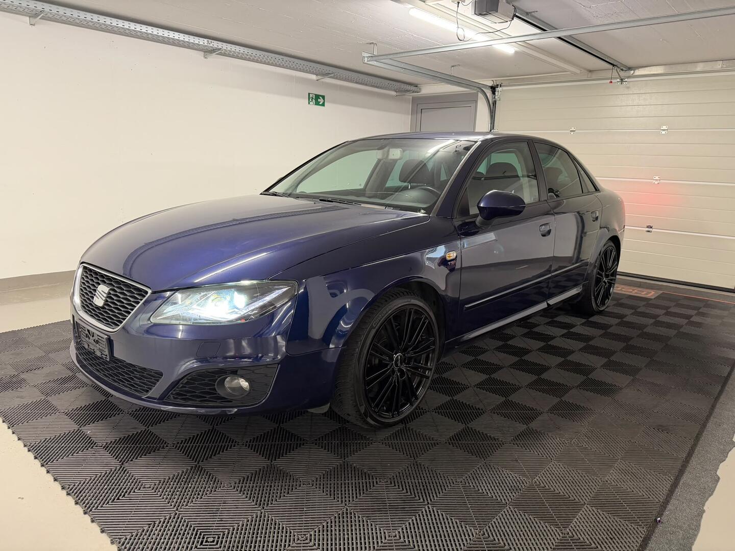 SEAT Exeo 2.0 TSI Sport-image-0