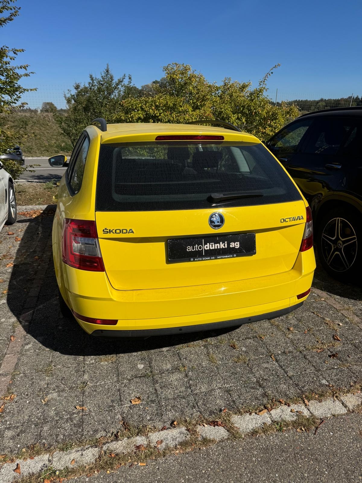 SKODA Octavia Combi 1.5 TSI Ambition DSG-image-2