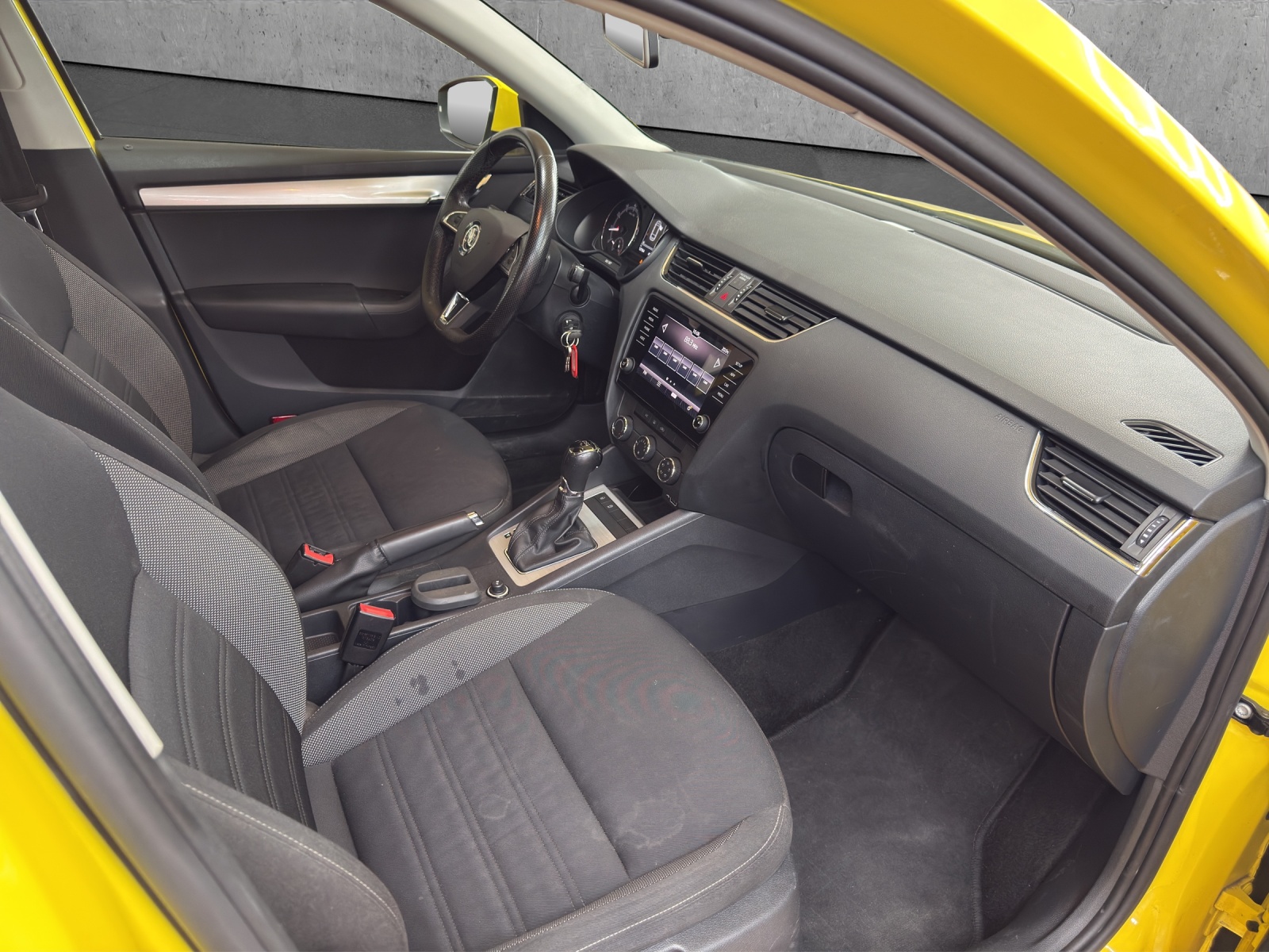 SKODA Octavia Combi 1.5 TSI Ambition DSG-image-6