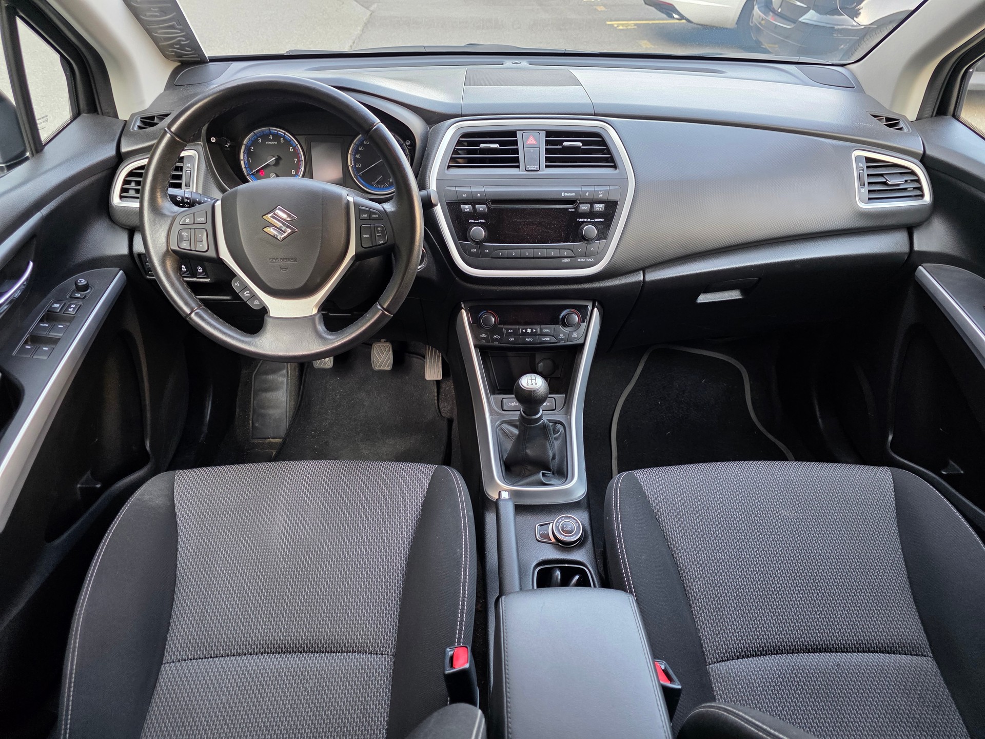 SUZUKI SX4 S-Cross 1.6 16V GL 4WD-image-6