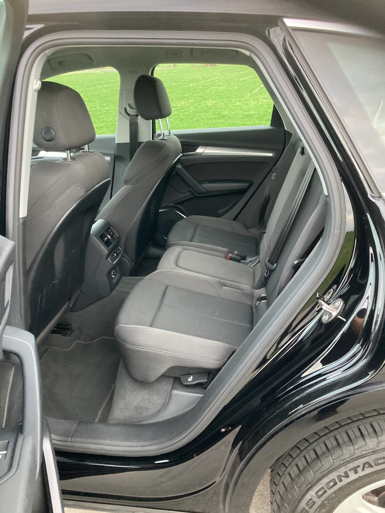 AUDI Q5 40 TDI sport quattro S-tronic-image-6