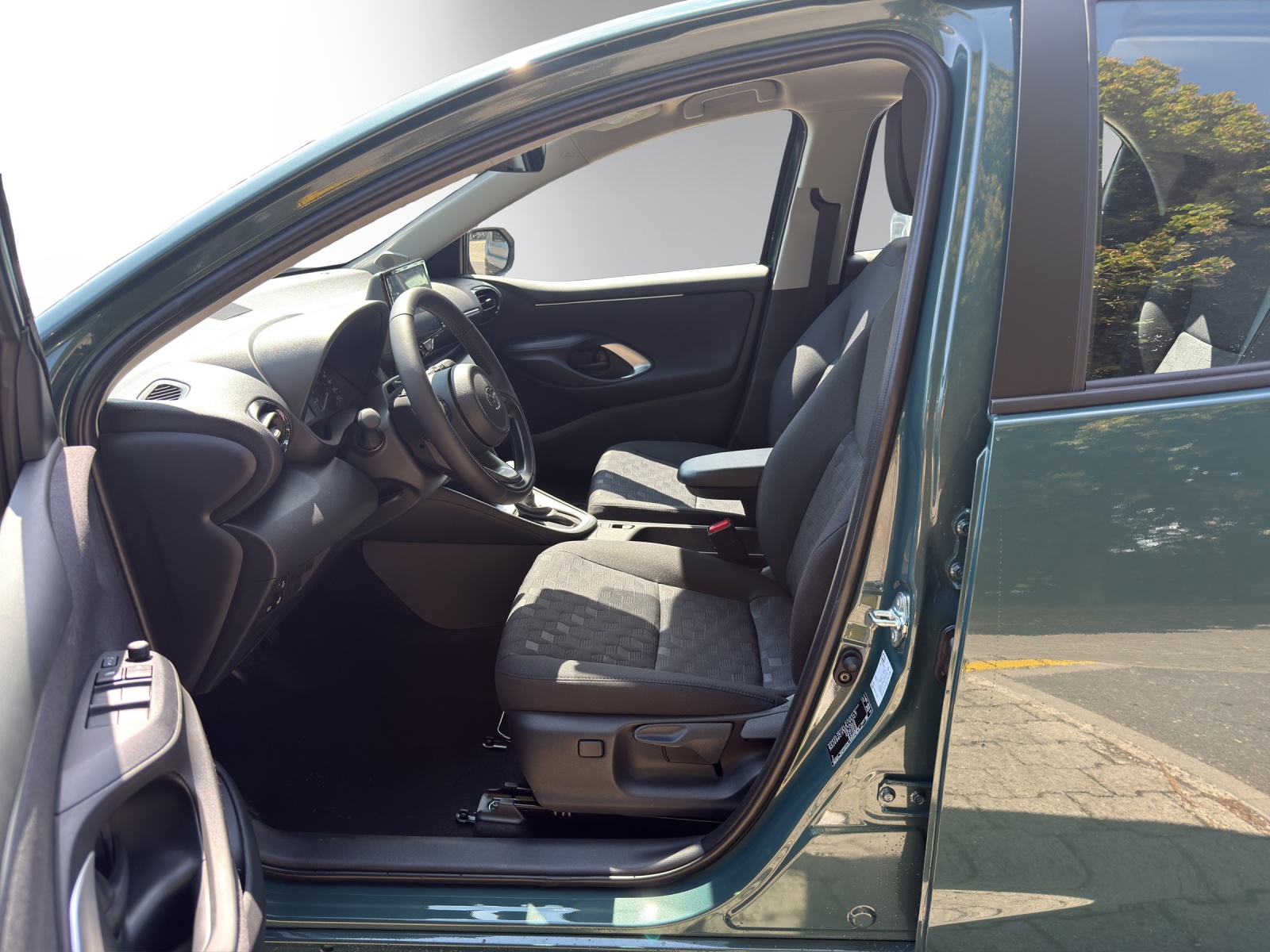 MAZDA 2 Hybrid Exclusive-line-image-15