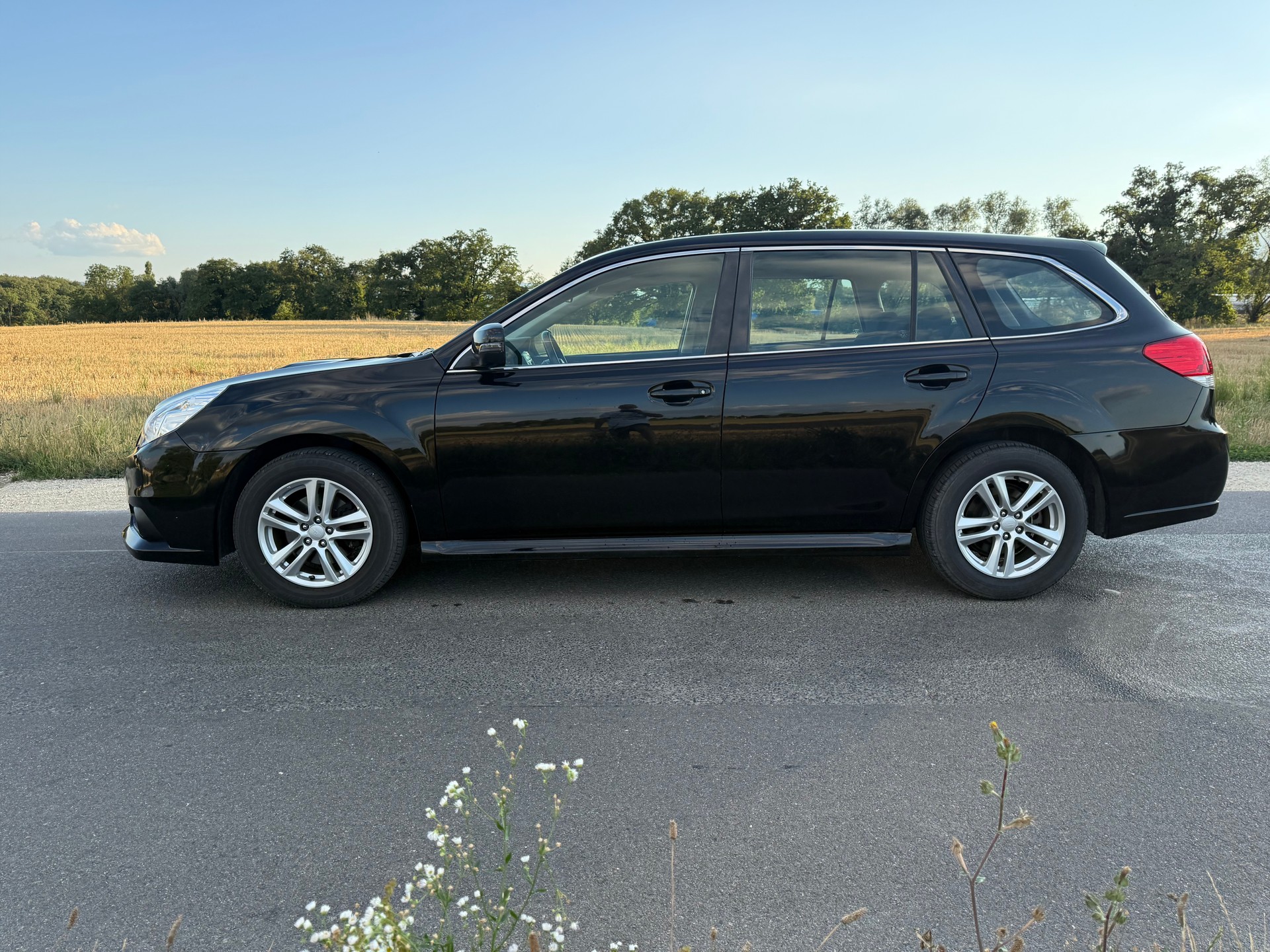 SUBARU Legacy 2.0D Swiss AWD-image-4