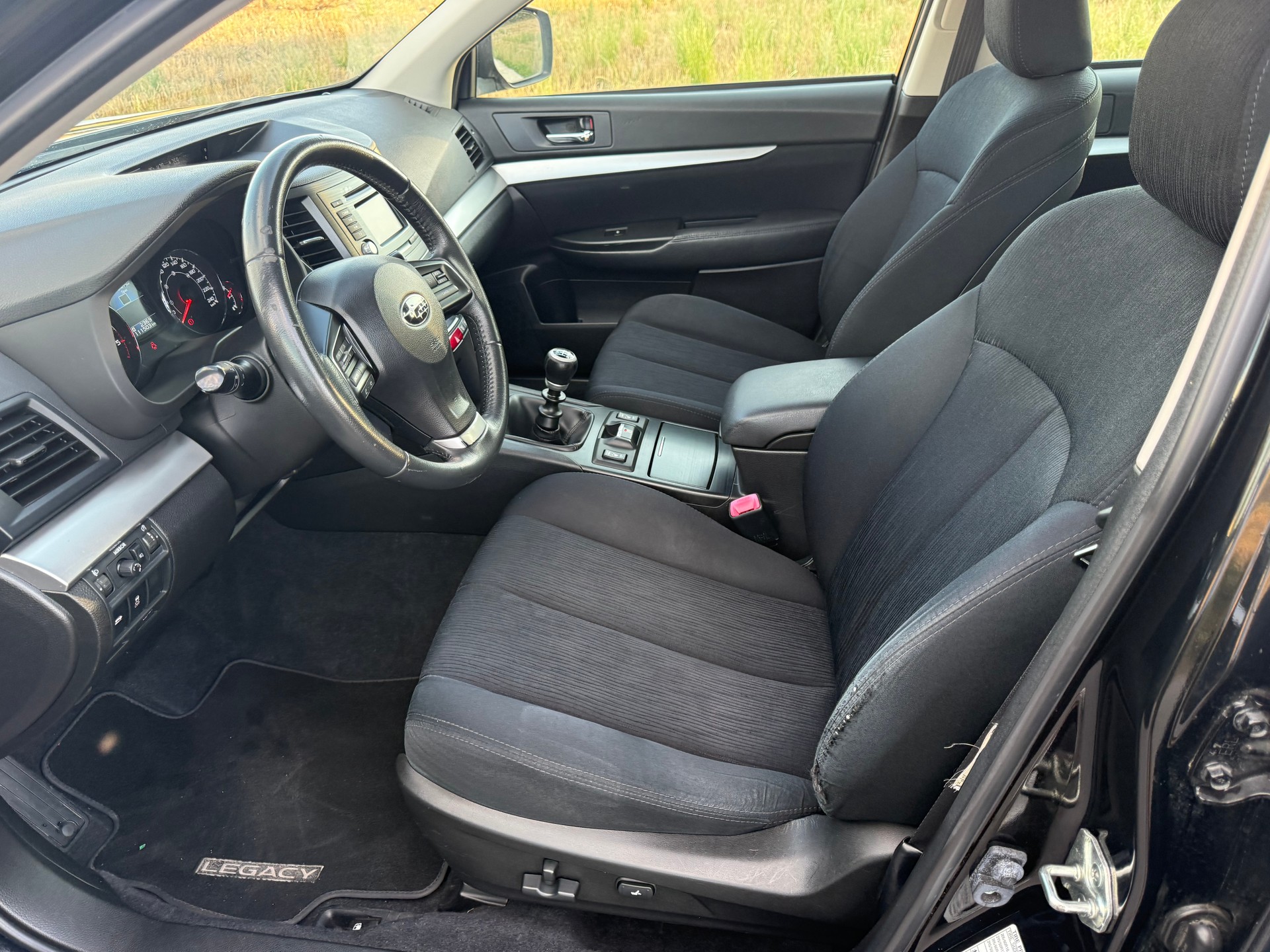 SUBARU Legacy 2.0D Swiss AWD-image-11