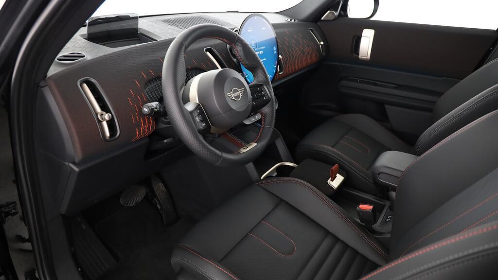 MINI Countryman S ALL4-image-16