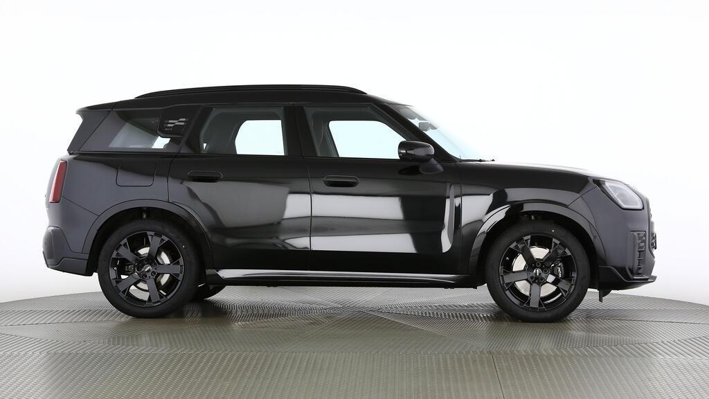 MINI Countryman S ALL4-image-1